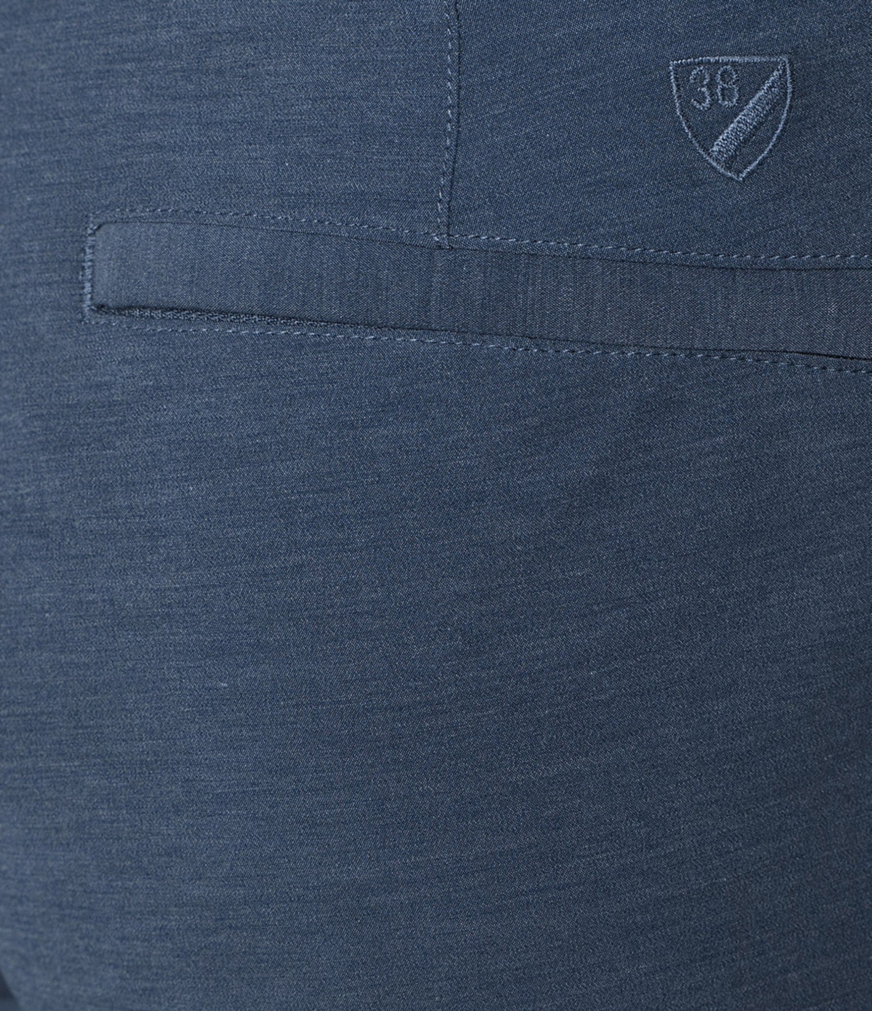 Cremieux Blue Label Flat Front Madison 8#double; Inseam Performance Shorts