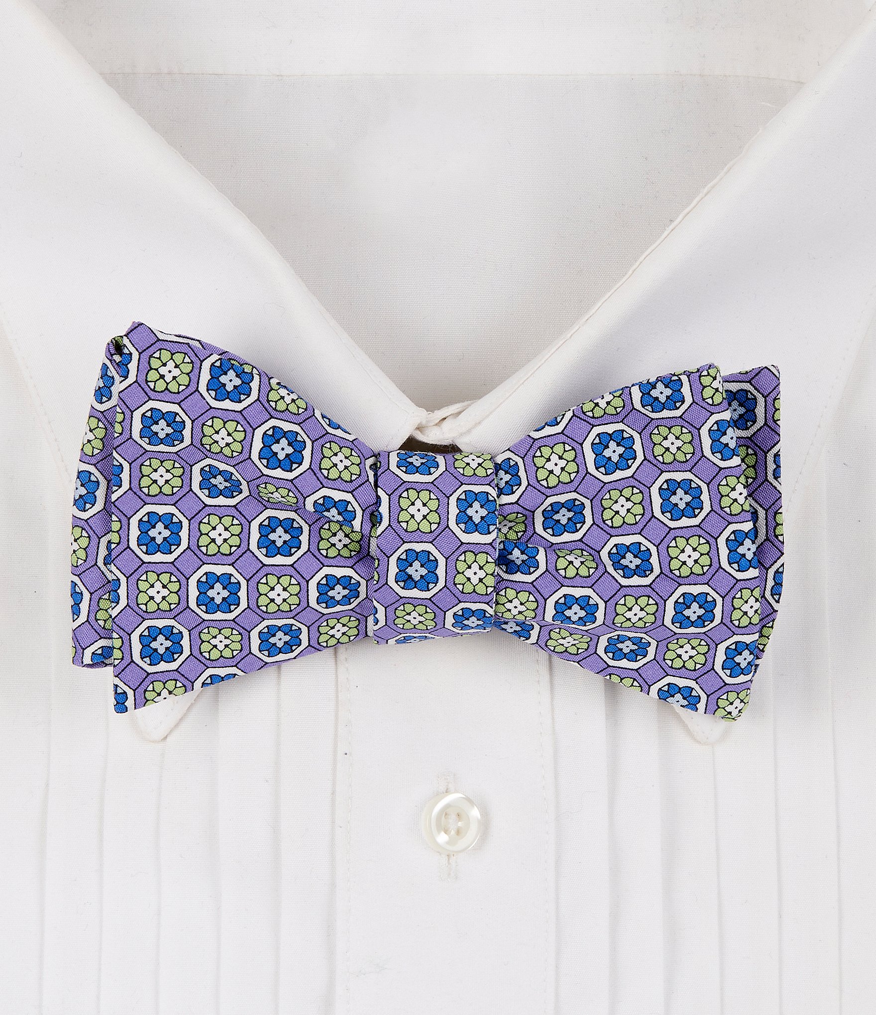 Cremieux Geometric Medallion Woven Bow Tie