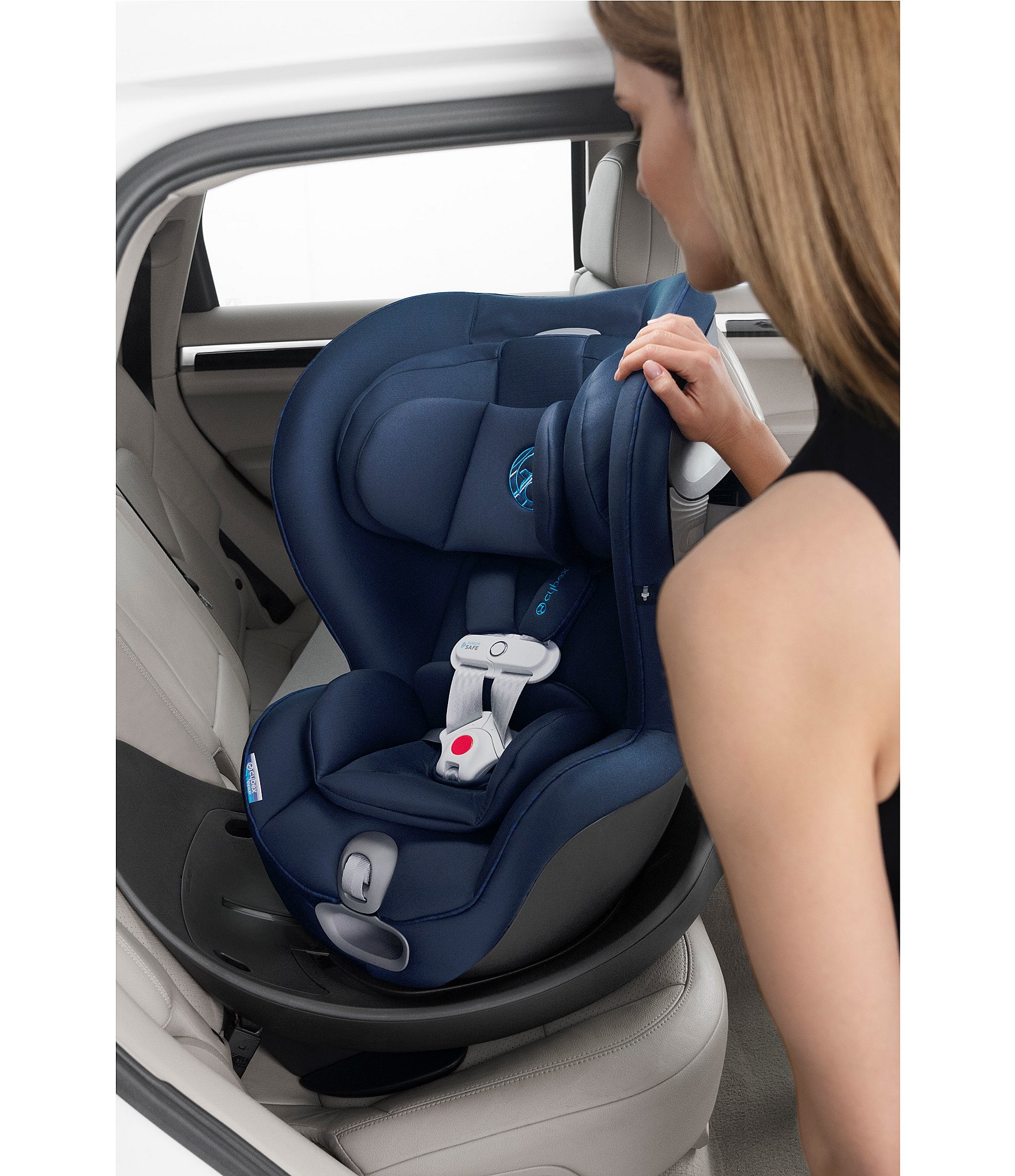 Cybex Sirona S with SensorSafe™ Rotatable Convertible Car Seat