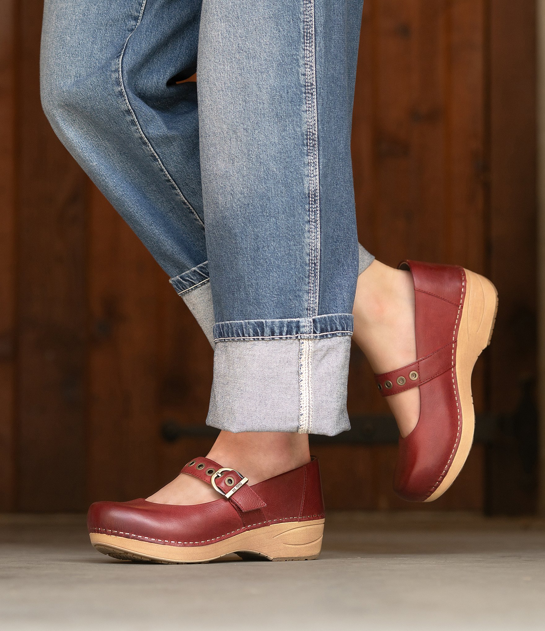 Dansko XP 2.0 Leather Mary Jane Clogs