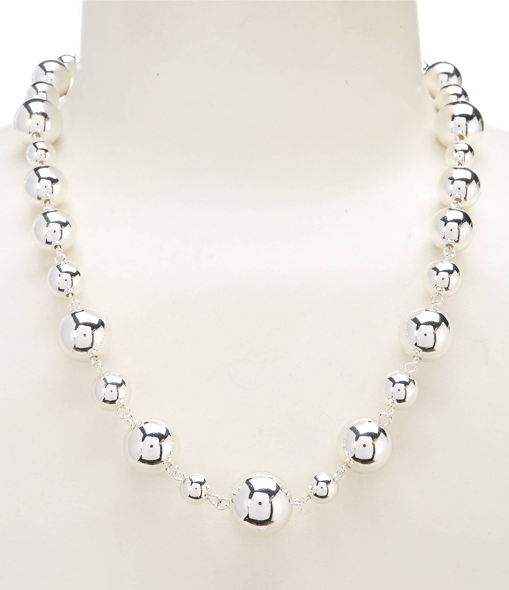 Dillard's Shint Breads Linked Collar Necklace