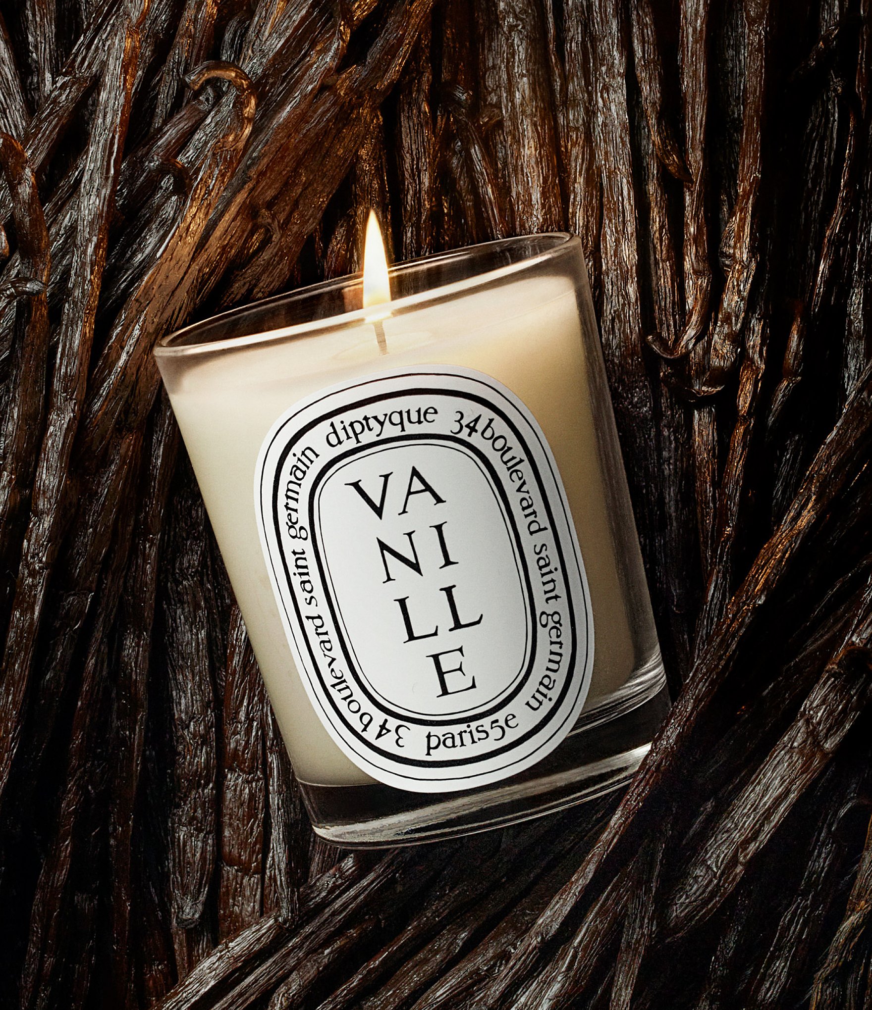 DIPTYQUE Vanille (Vanilla) Classic Candle, 6.5 oz.