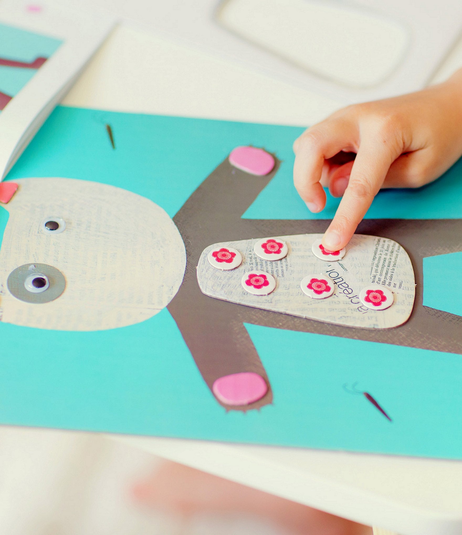 Djeco Collages For Little Ones Arts & Crafts Kit