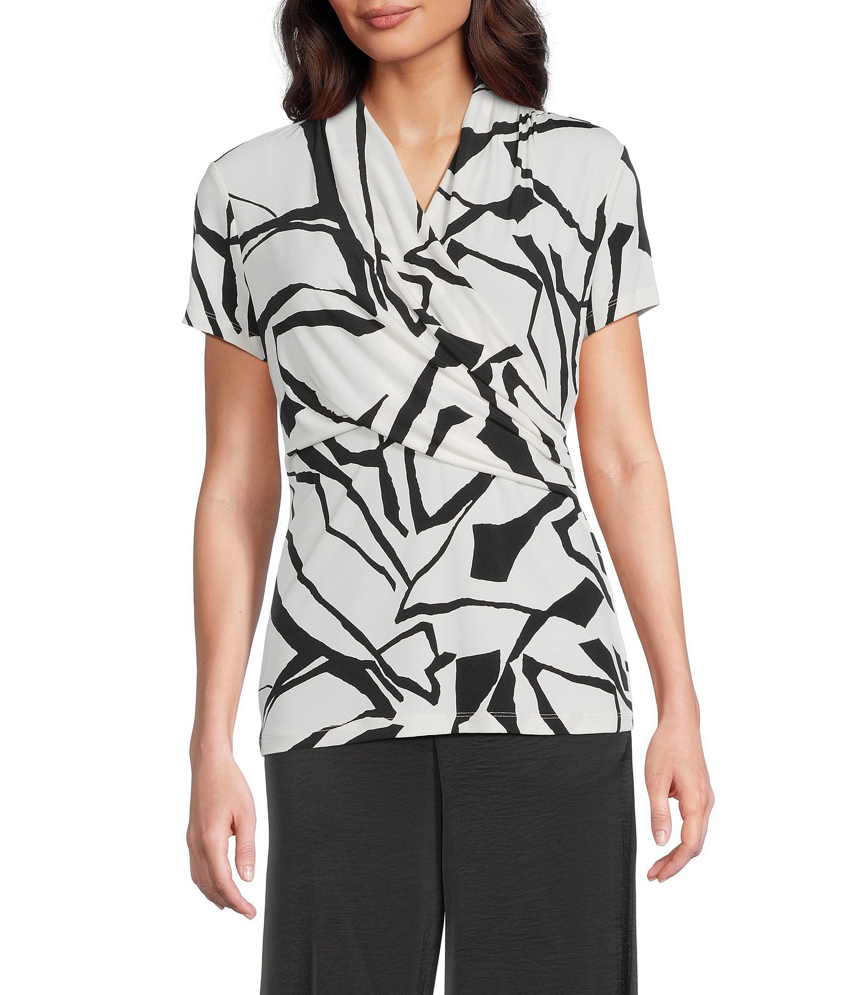 DKNY by Donna Karan Surplice V-Neck Short Sleeve Side Ruched Top