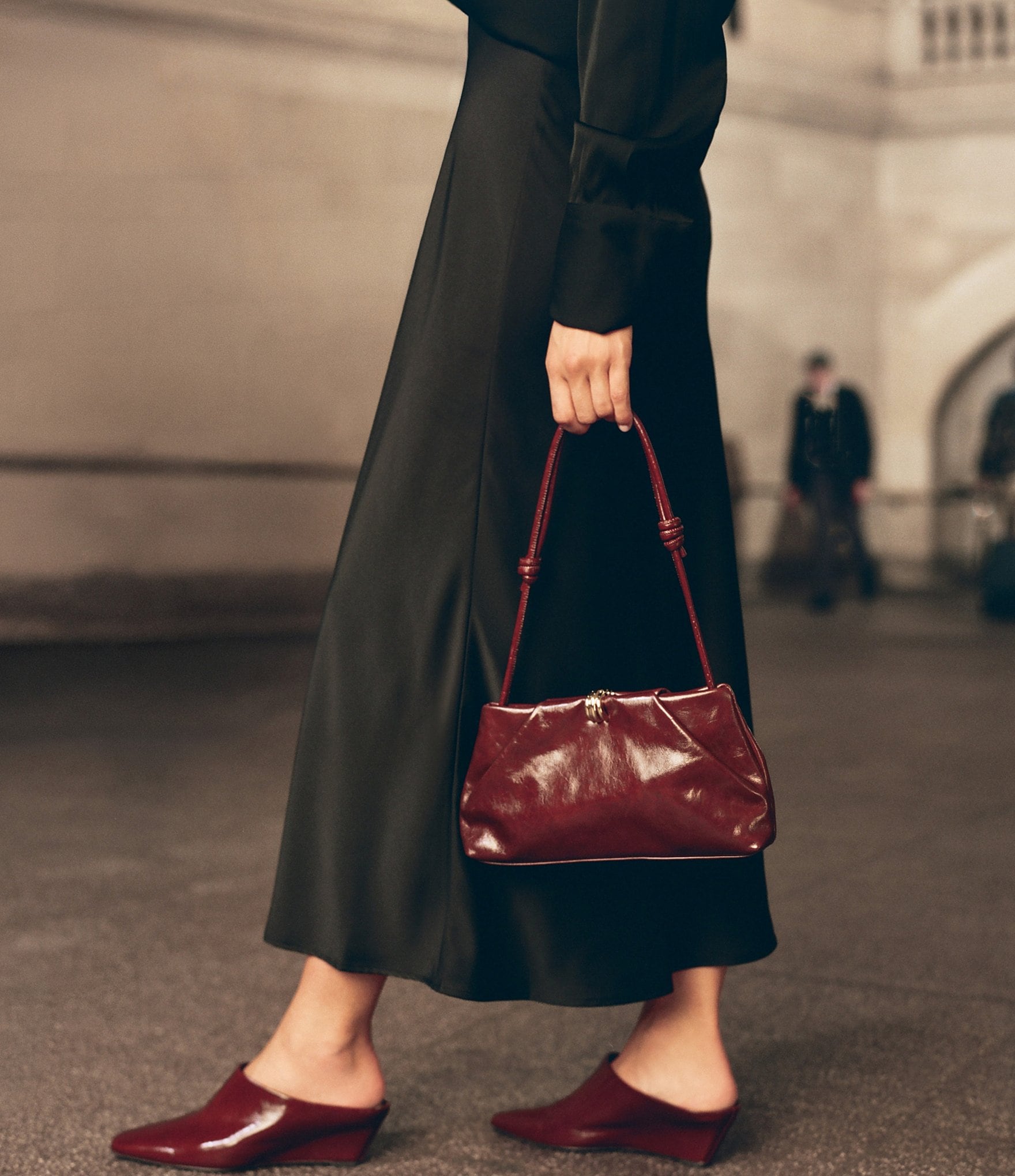 Dolce Vita Hilah Leather Wedge Mules