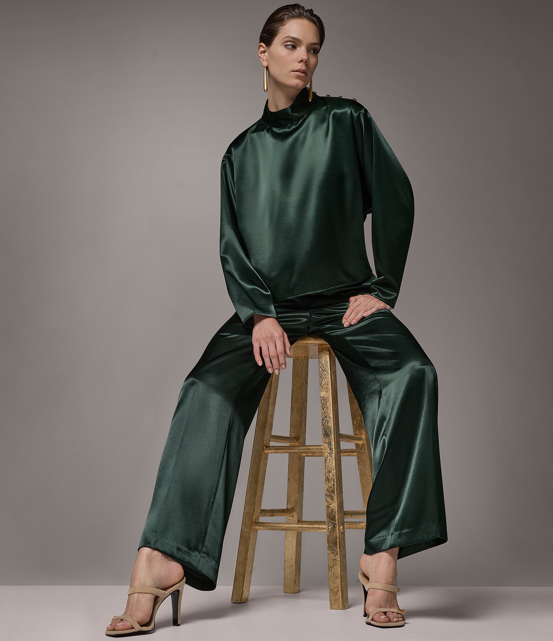 Donna Karan Coordinating Satin Back Crepe Front Wide Leg Front Pleated Pants
