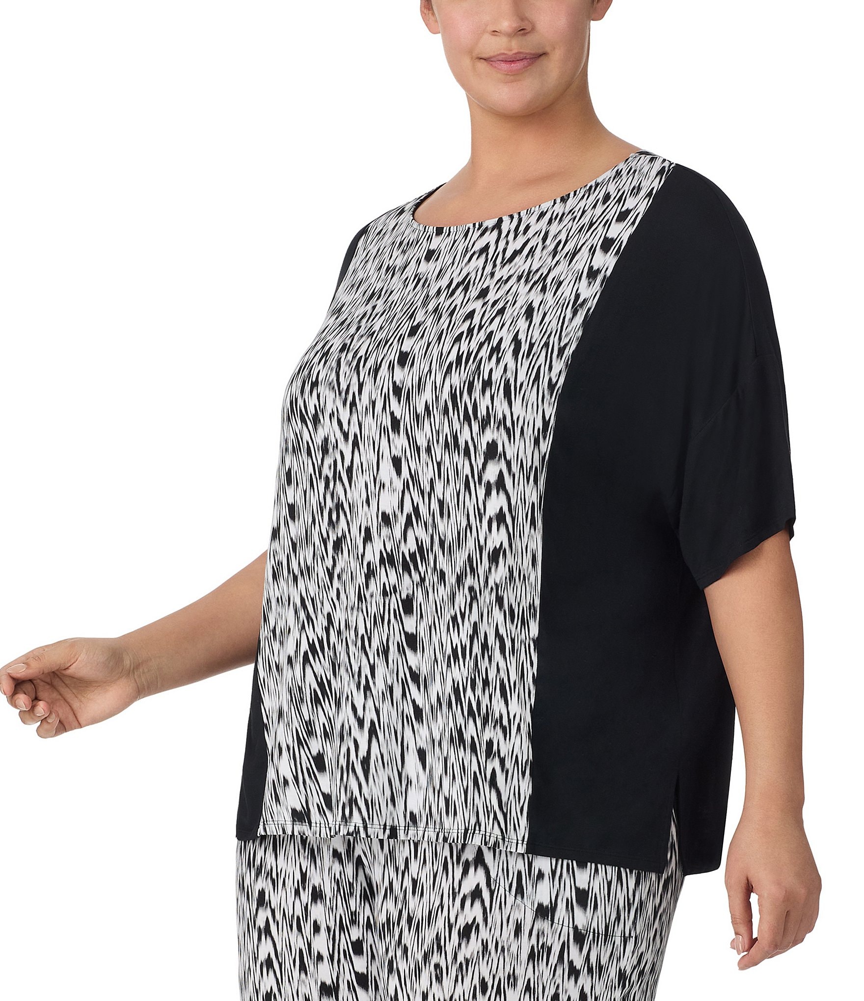 Donna Karan Plus Size Knit Textured Ikat Print Short Sleeve Coordinating Lounge Top