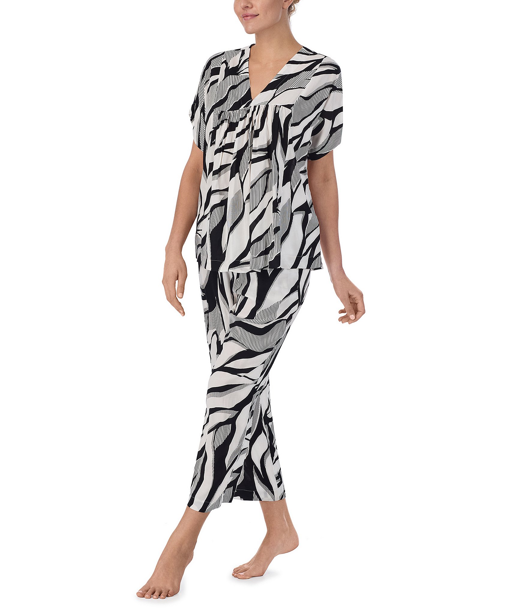 Donna Karan Printed Dolman Sleeve V-Neck Woven Cropped Pajama Set