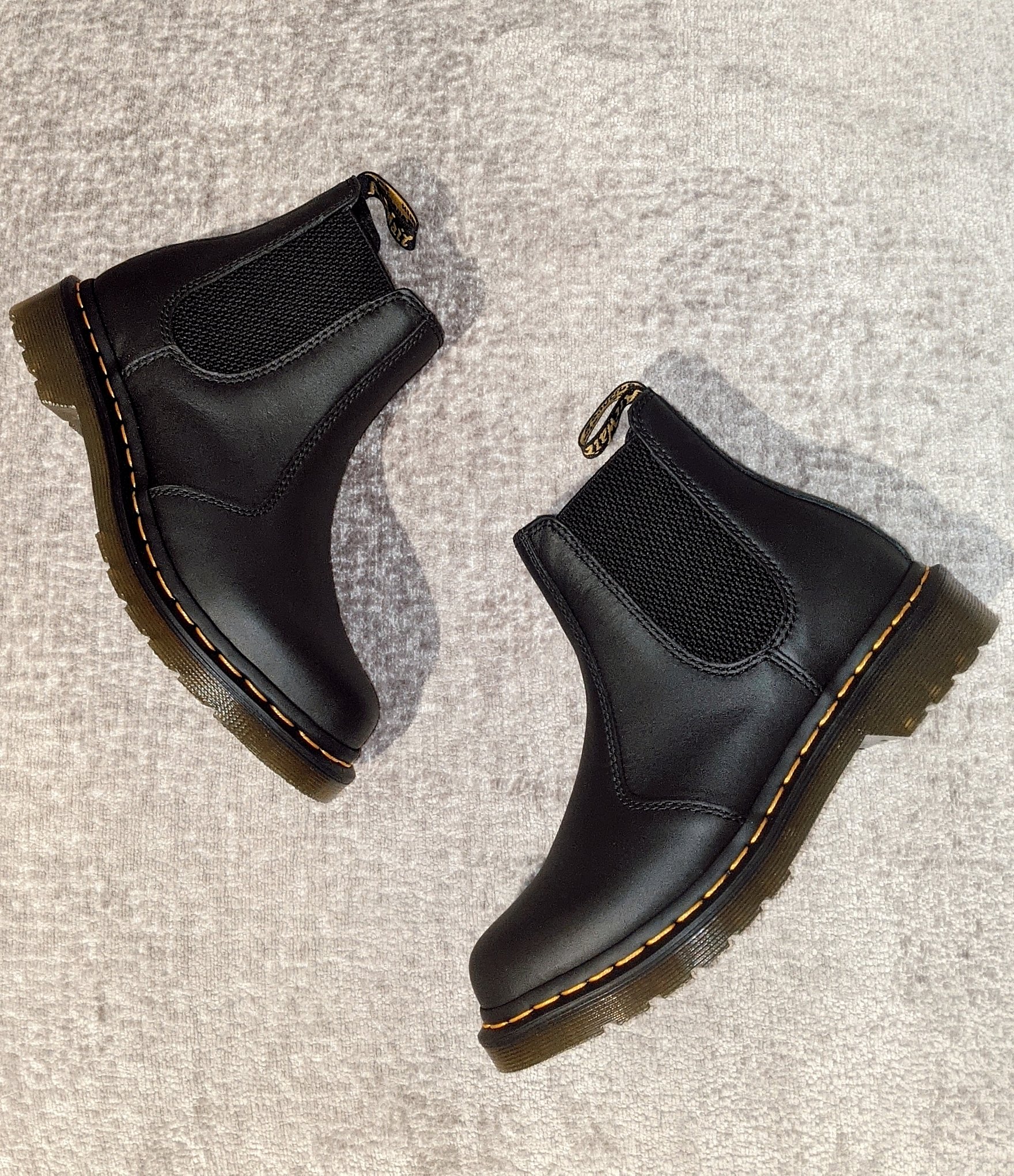 Dr. Martens Women's 2976 Nappa Leather Family Matching Chelsea Booties