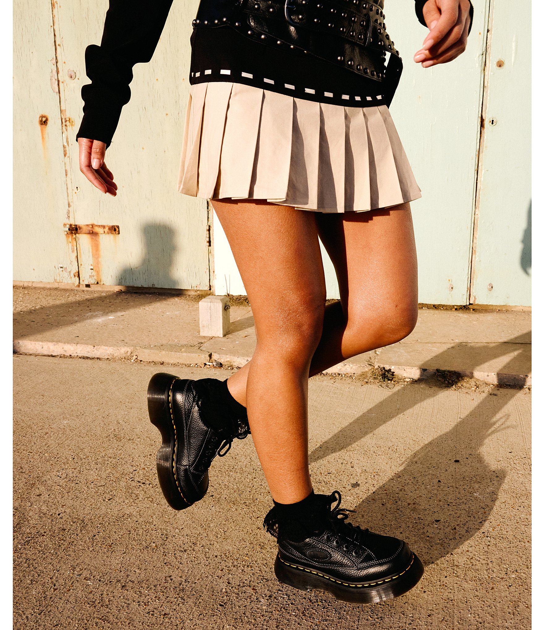 Dr. Martens Women's Buzz 5-Eye CS Milled Nappa Leather Platform Oxfords