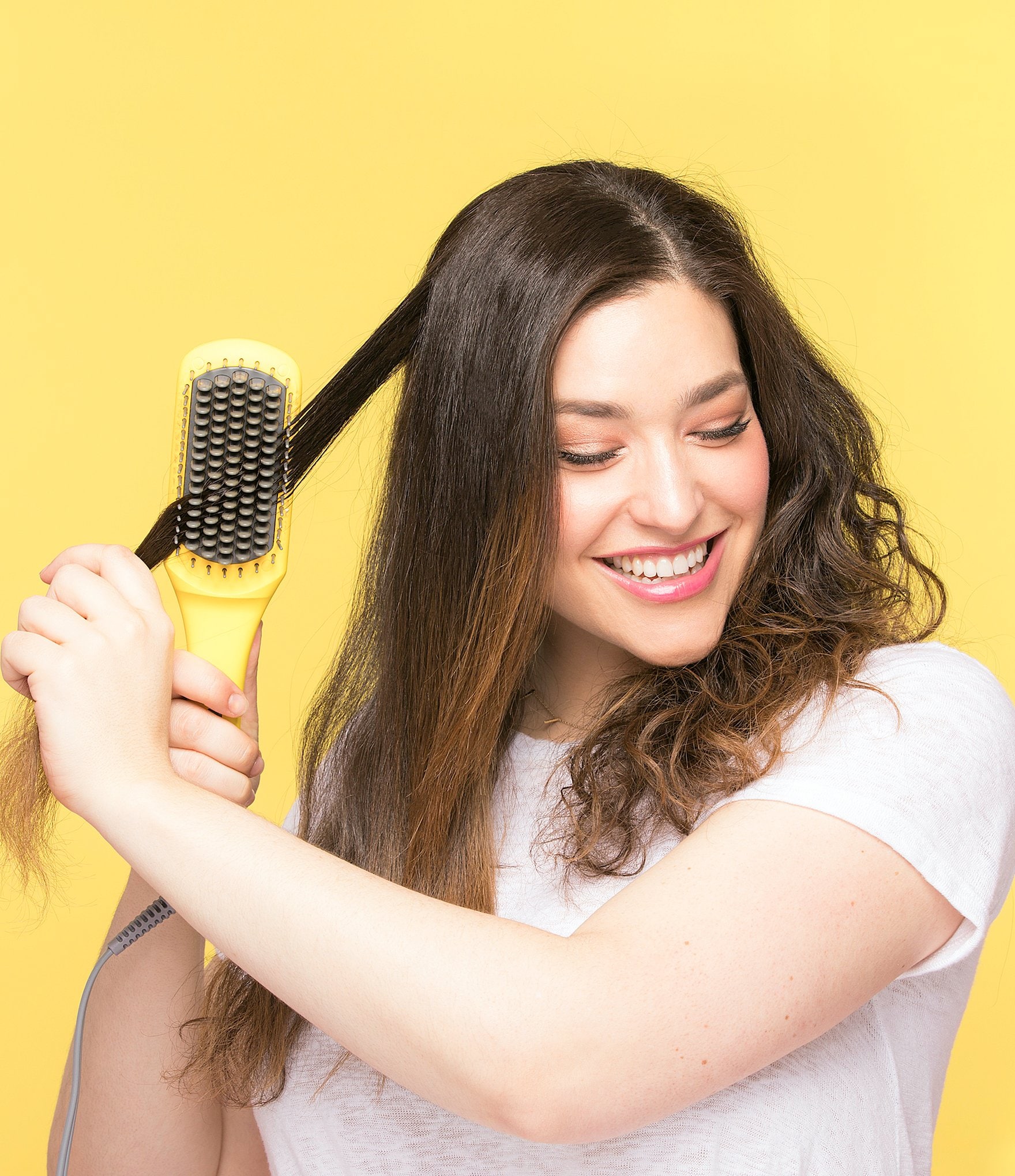 Drybar The Brush Crush Heated Straightening Brush