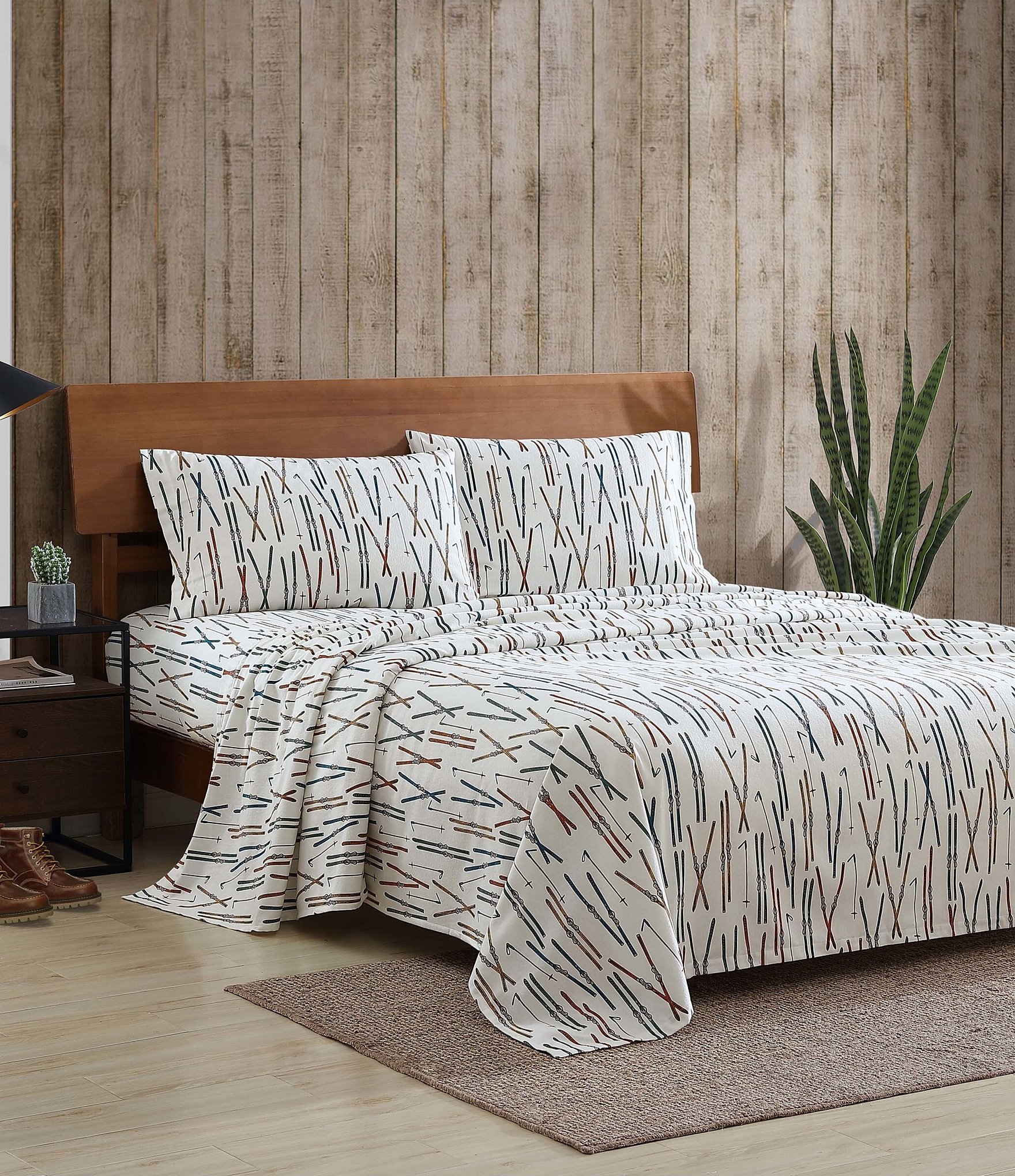 https://dimg.dillards.com/is/image/DillardsZoom/zoom/eddie-bauer-multi-printed-ski-line-cotton-flannel-sheet-set/00000000_zi_772e436a-09f6-45a4-908e-53a0cf370c23.jpg