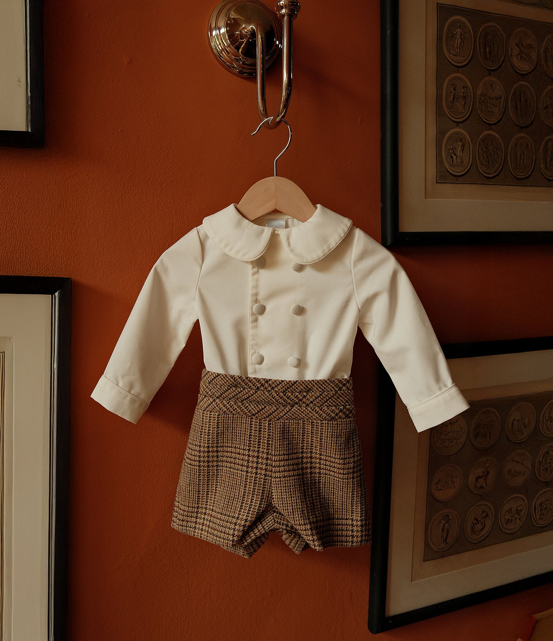 Edgehill Collection x Kristin Ellen Hockman Little Boys Peter Pan Collar Emil Short Set