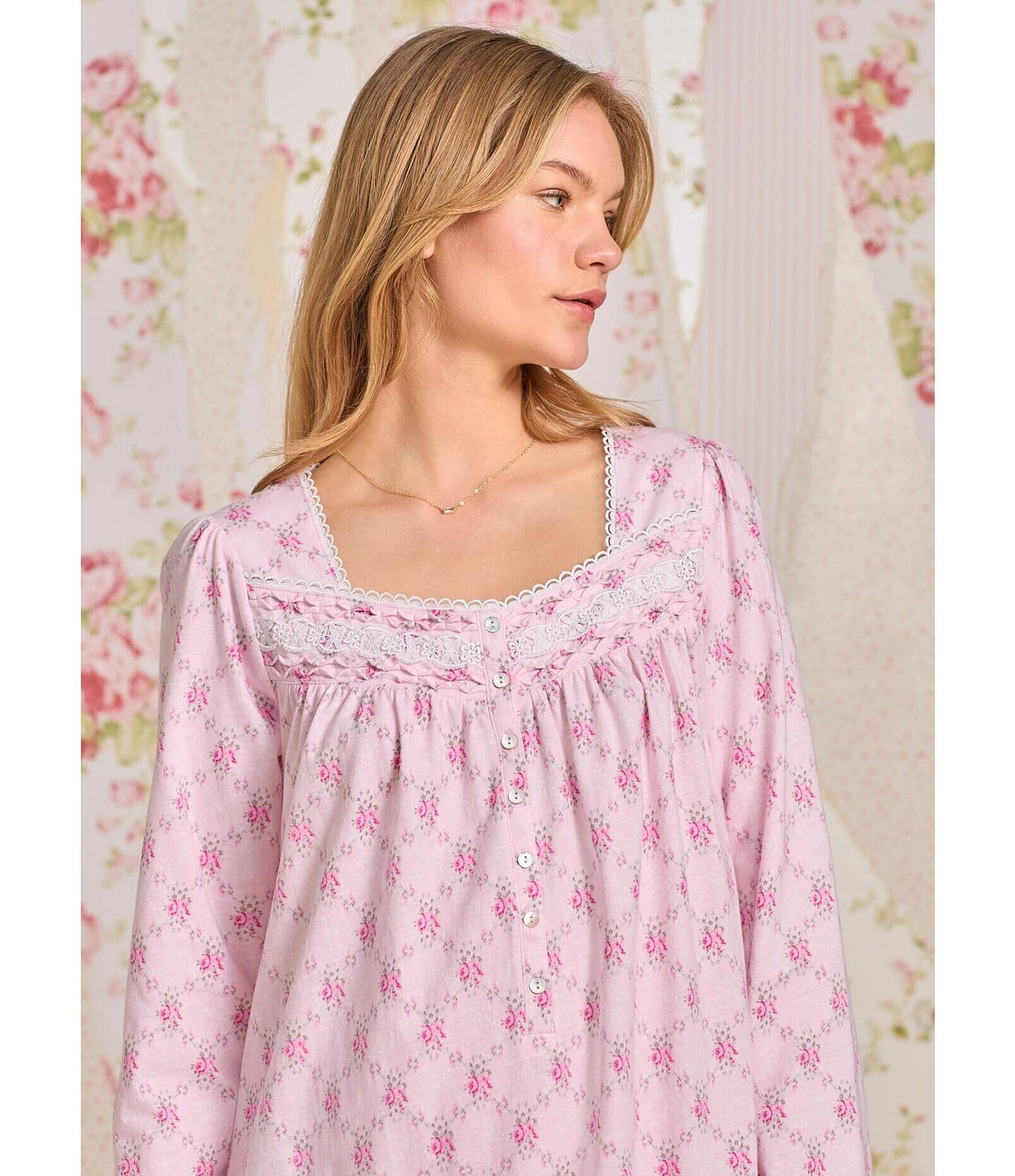 Eileen West Long Sleeve Sweetheart Neck Cotton Jersey Diamond Rose Short Nightgown