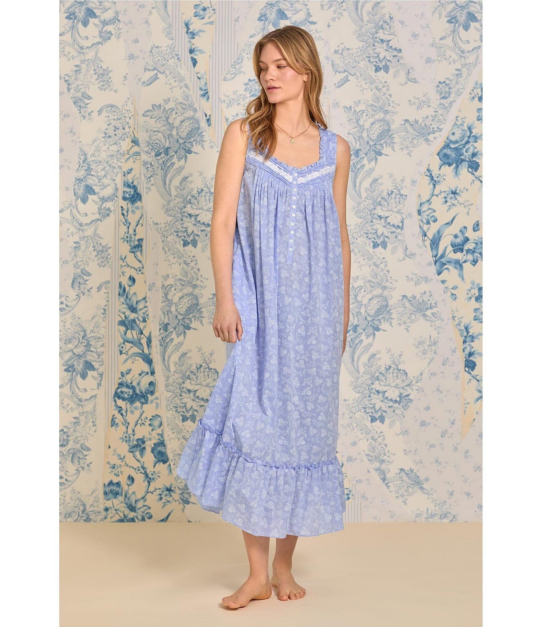 Eileen West Sleeveless Sweetheart Neck Floral Woven Chambray Ballet Nightgown