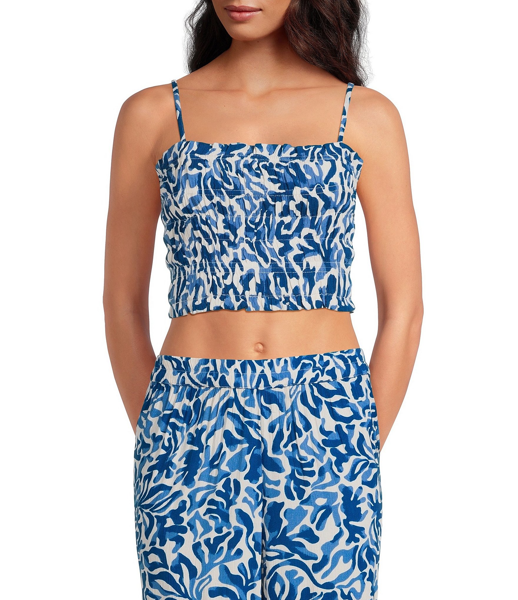 ELAN Coordinating Printed Sleeveless Smocked Crop Top