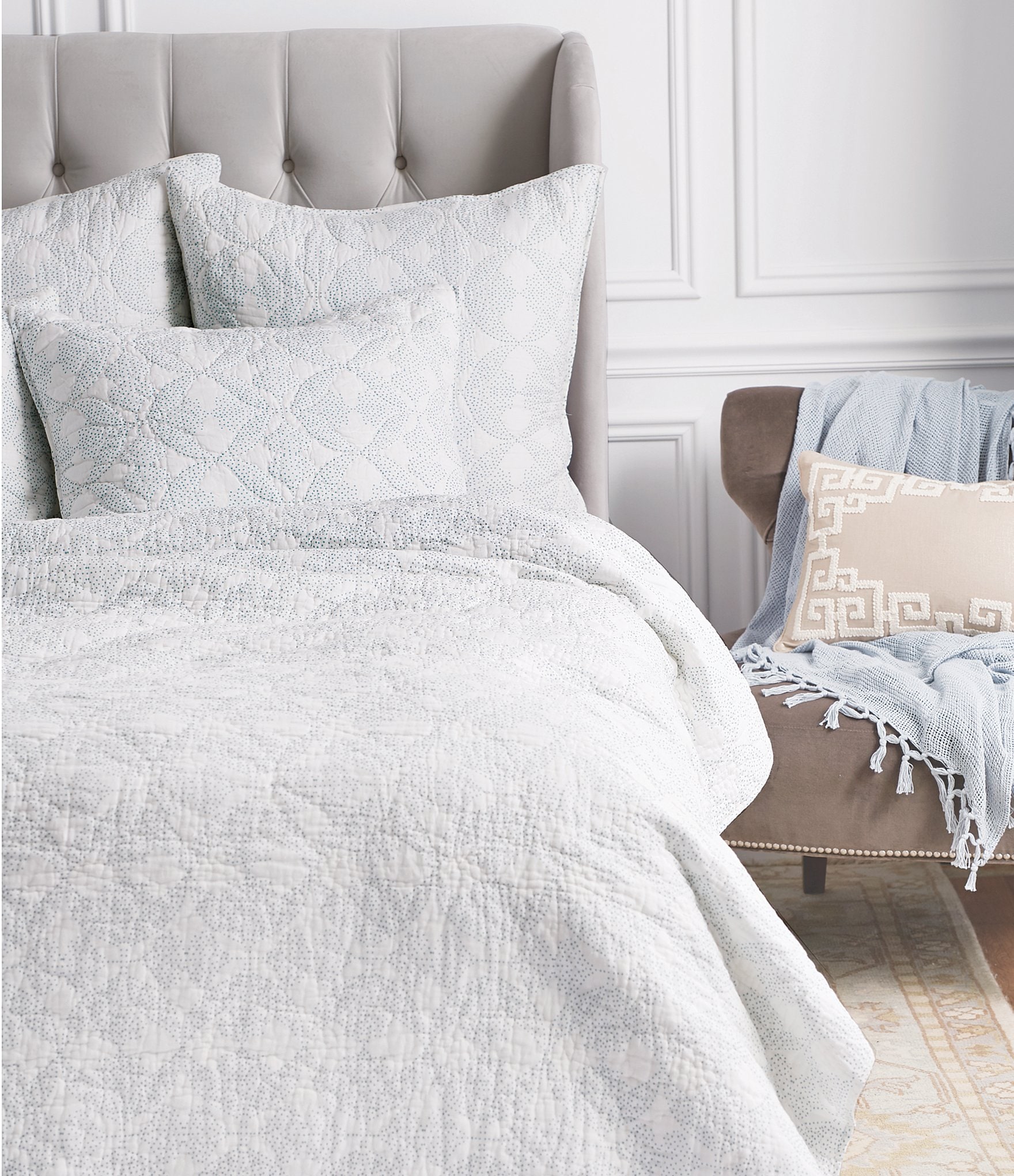 ELISABETH YORK Paloma Exotic Floral Tile Pattern Cotton Gauze Quilt