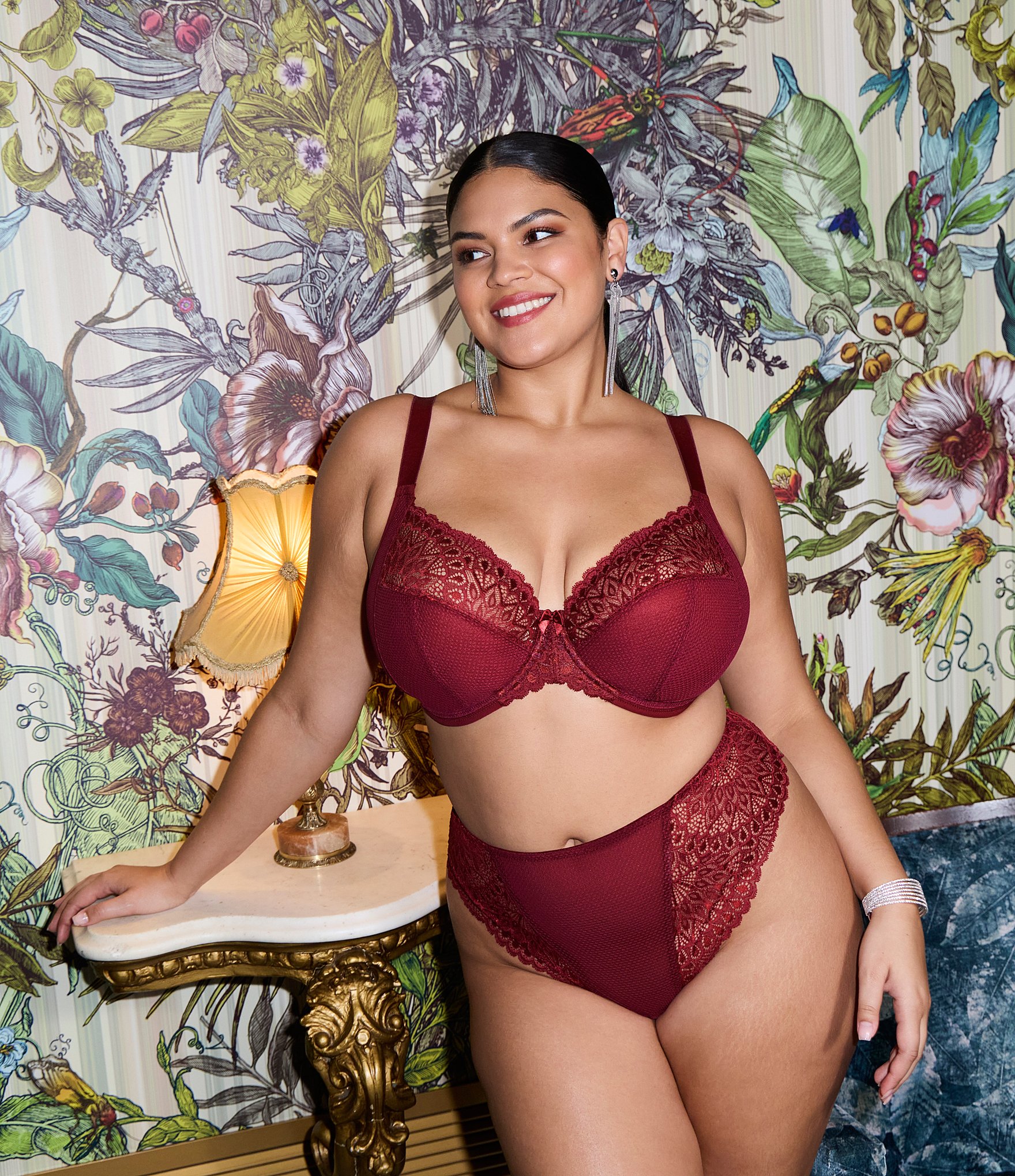 Elomi Tiernie Full Busted Underwire Stretch Plunge Bra