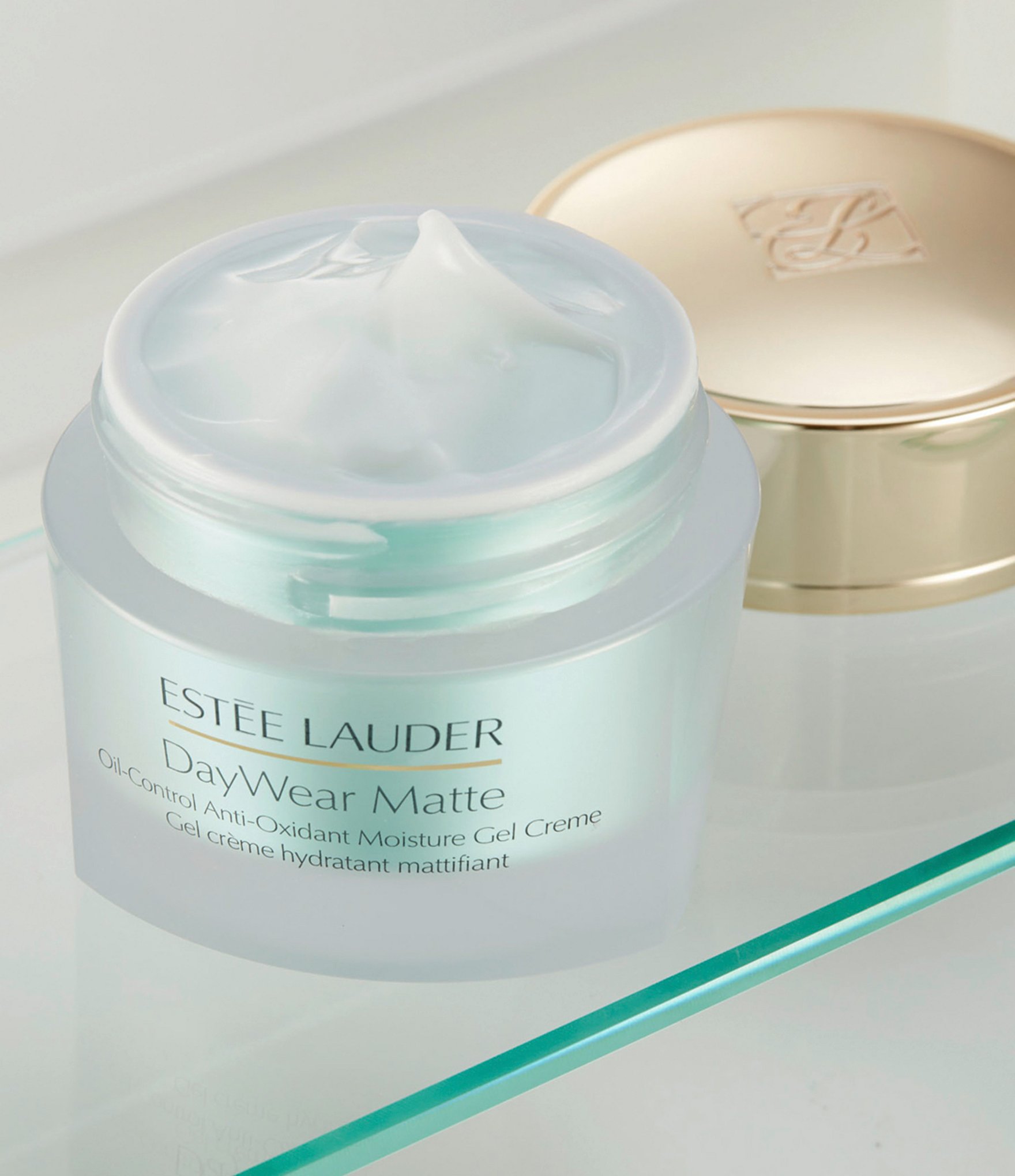 Estee Lauder DayWear Matte Oil-Control Anti-Oxidant Moisture Gel Creme