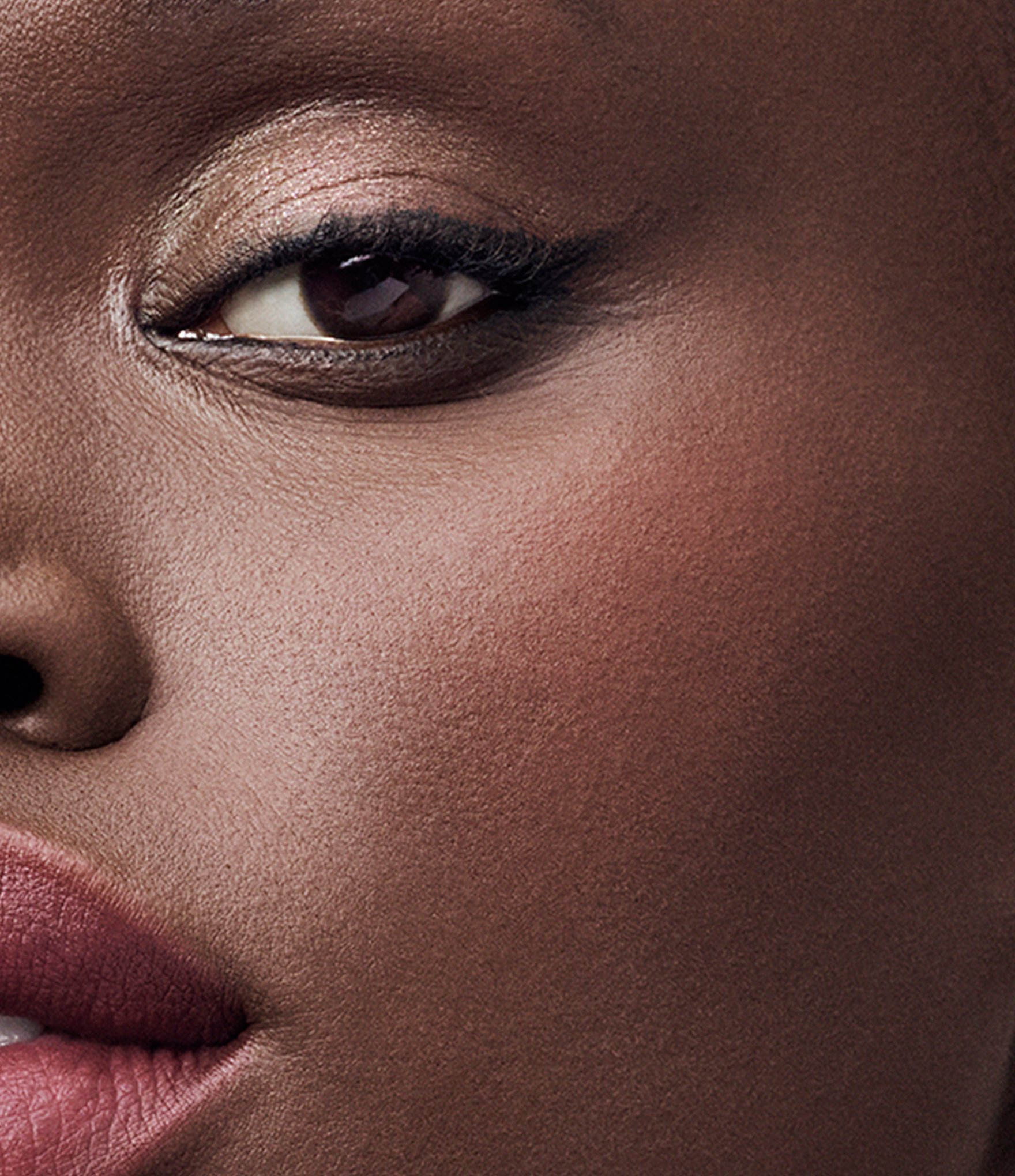 Estee Lauder The Sculpting Blush Powder