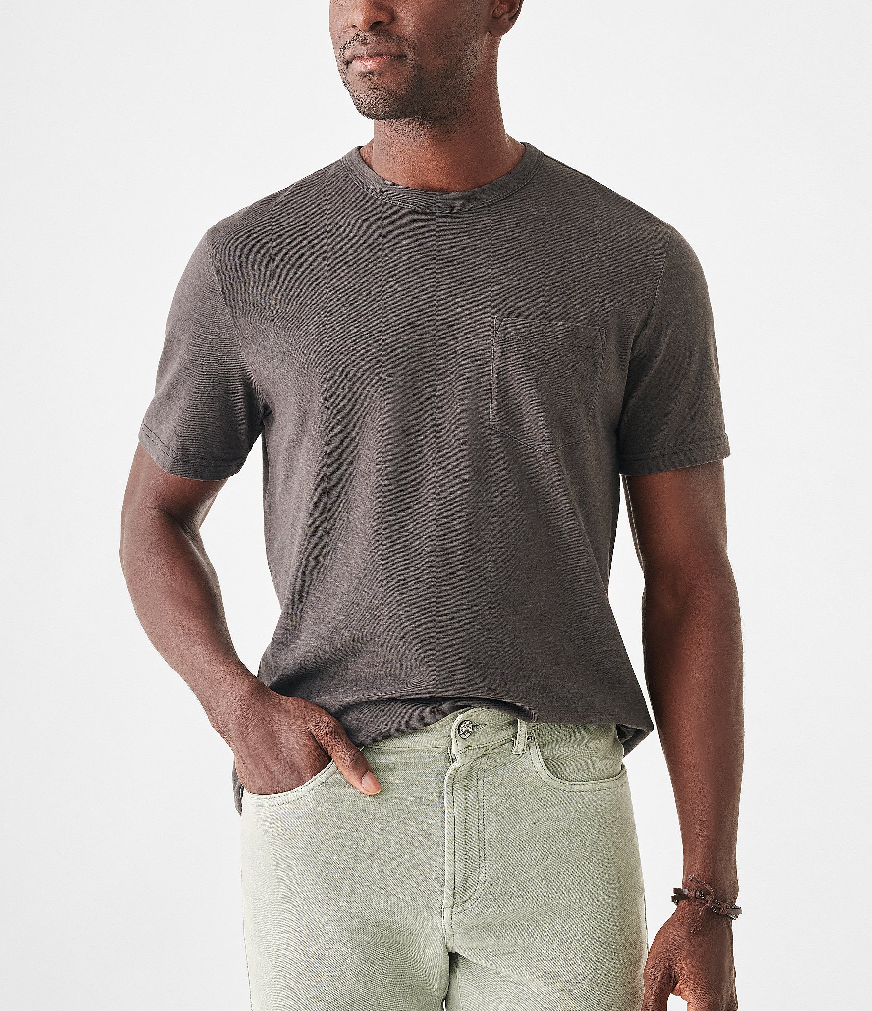 Faherty Sunwashed Pocket Short Sleeve T-Shirt