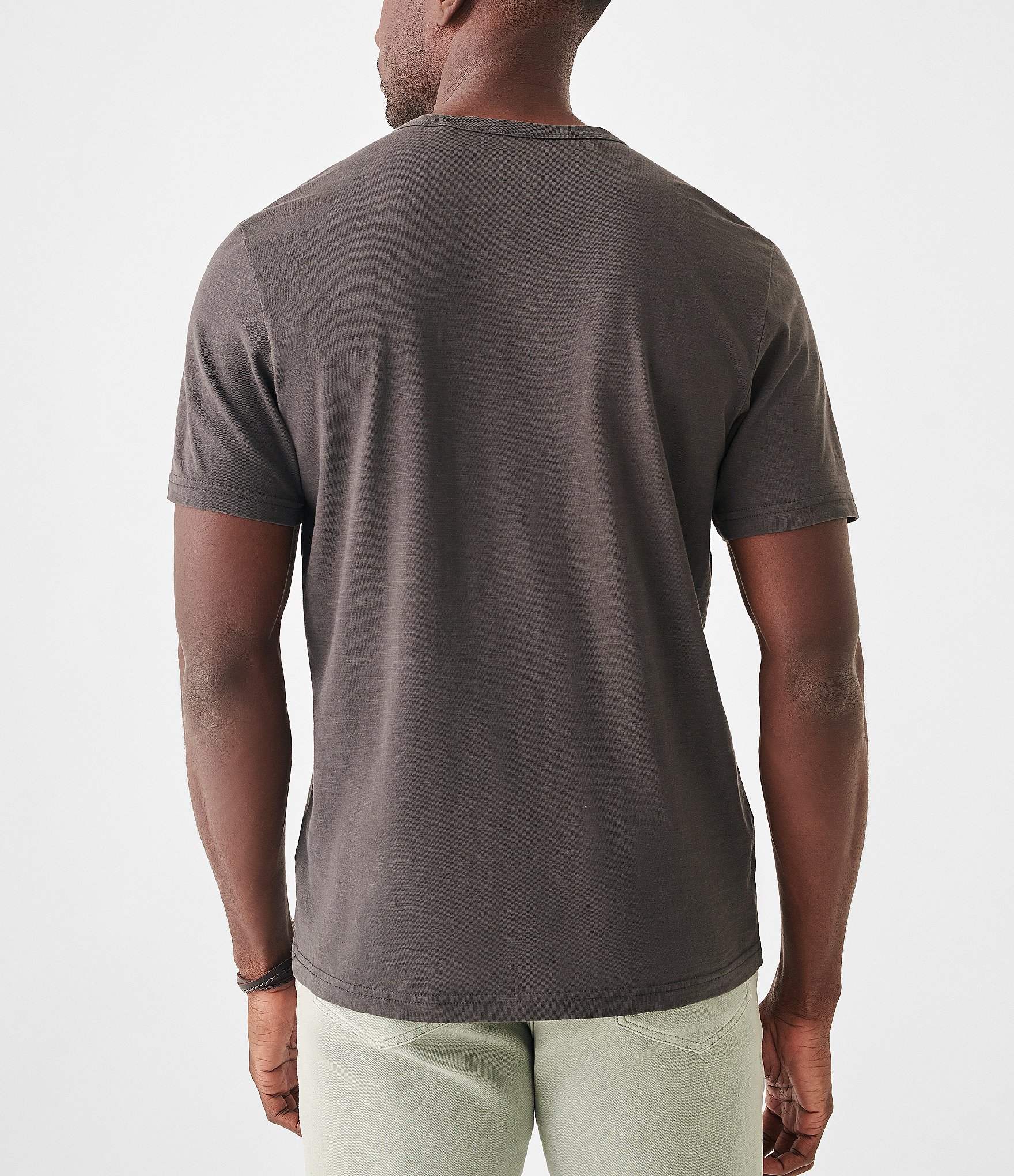 Faherty Sunwashed Pocket Short Sleeve T-Shirt