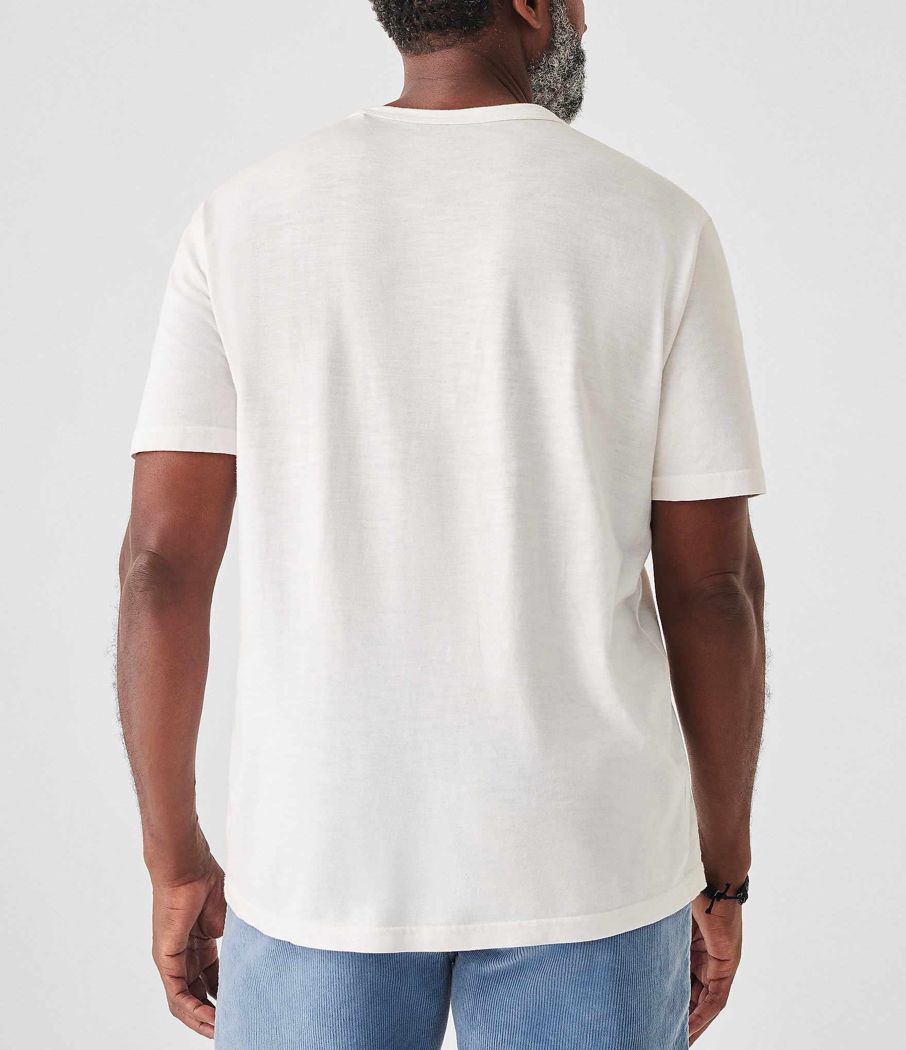 Faherty Sunwashed Pocket Short Sleeve T-Shirt