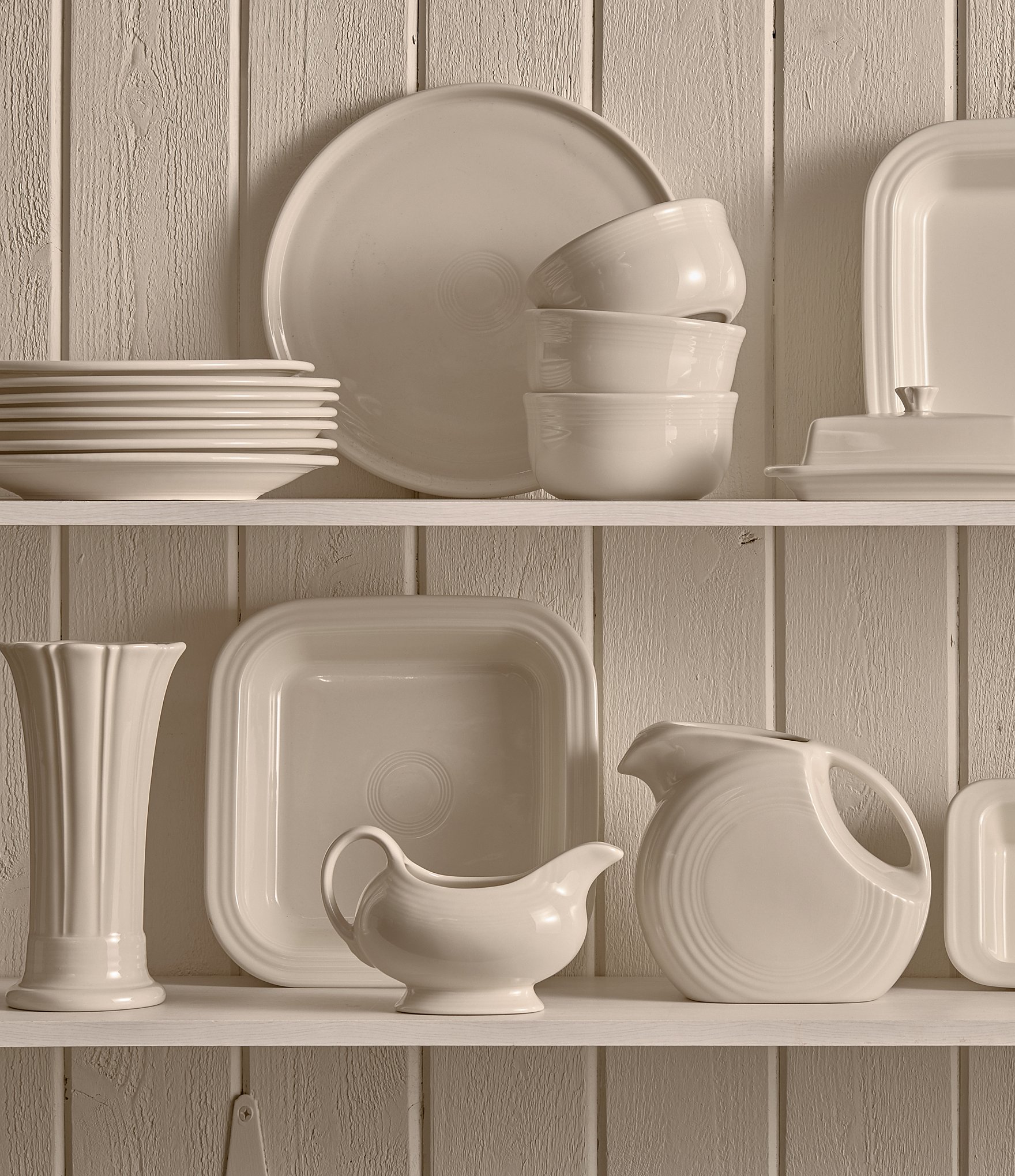 Fiesta 12 Inch Round Baking And Serving Platter