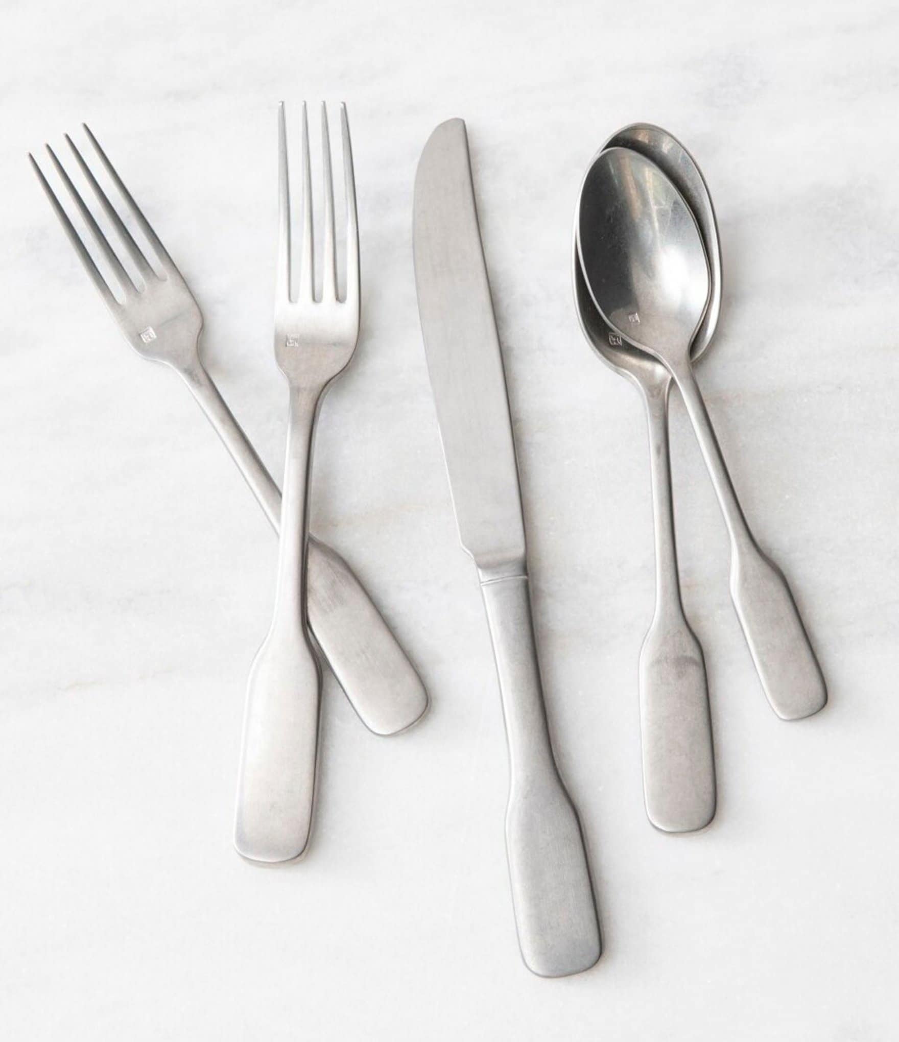Fortessa Ashton Antiqued 5-piece Stainless Steel Flatware Set
