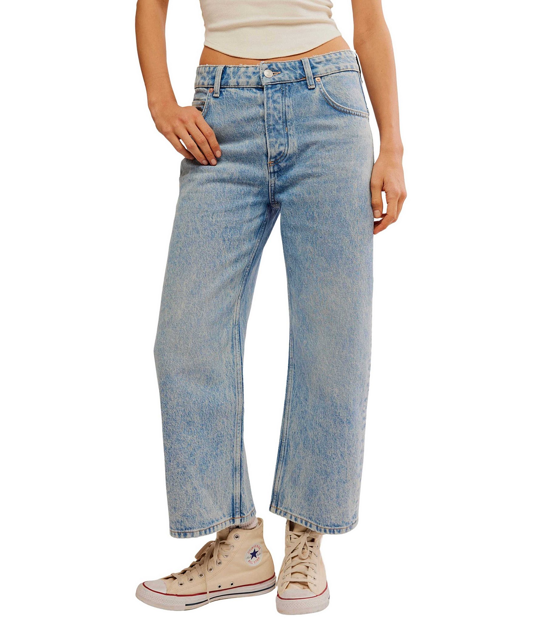 Free outlet People Studded Boyfriend Jeans!