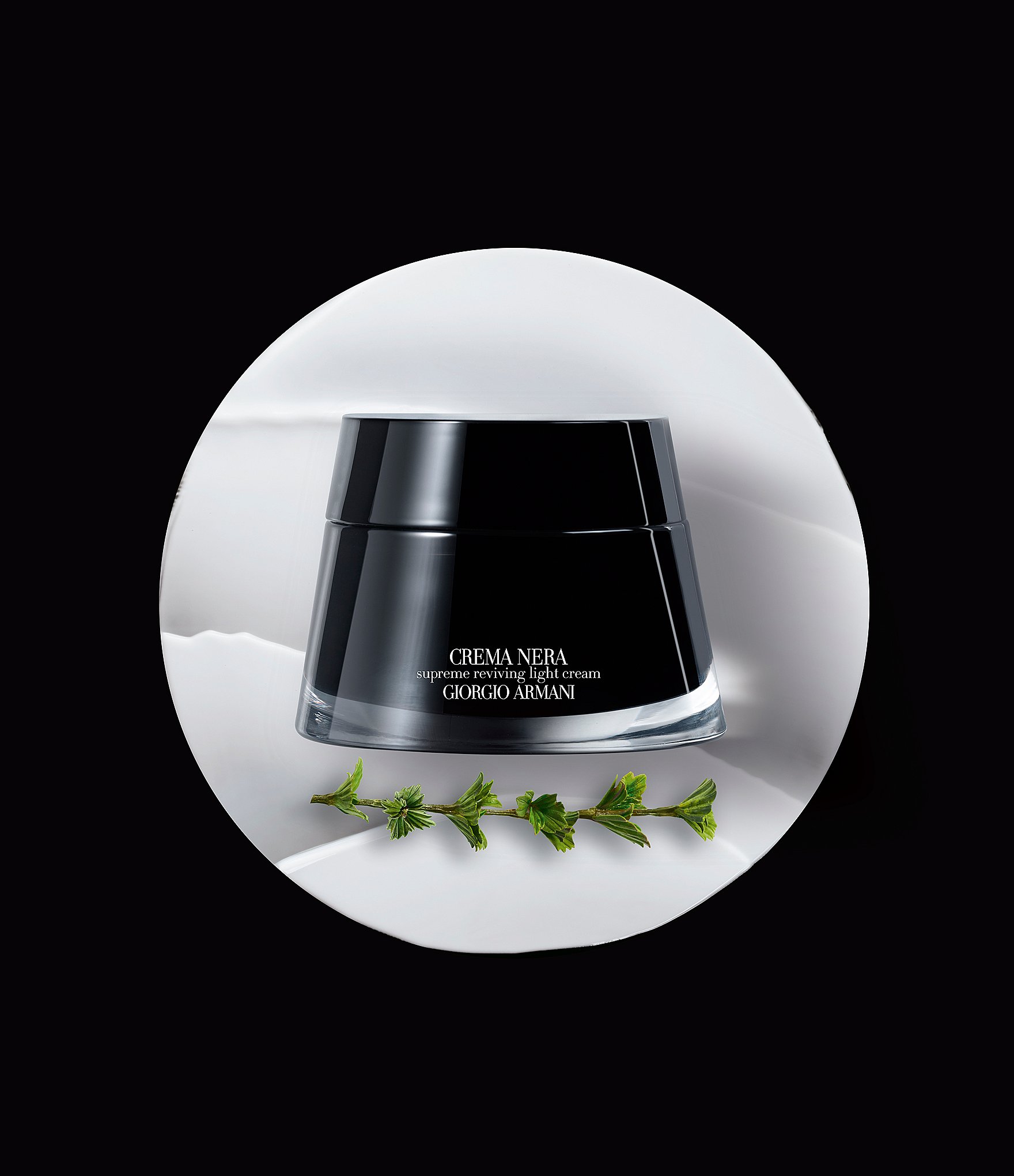 Giorgio Armani ARMANI beauty Crema Nera Supreme Lightweight Reviving Anti-Aging Face Cream