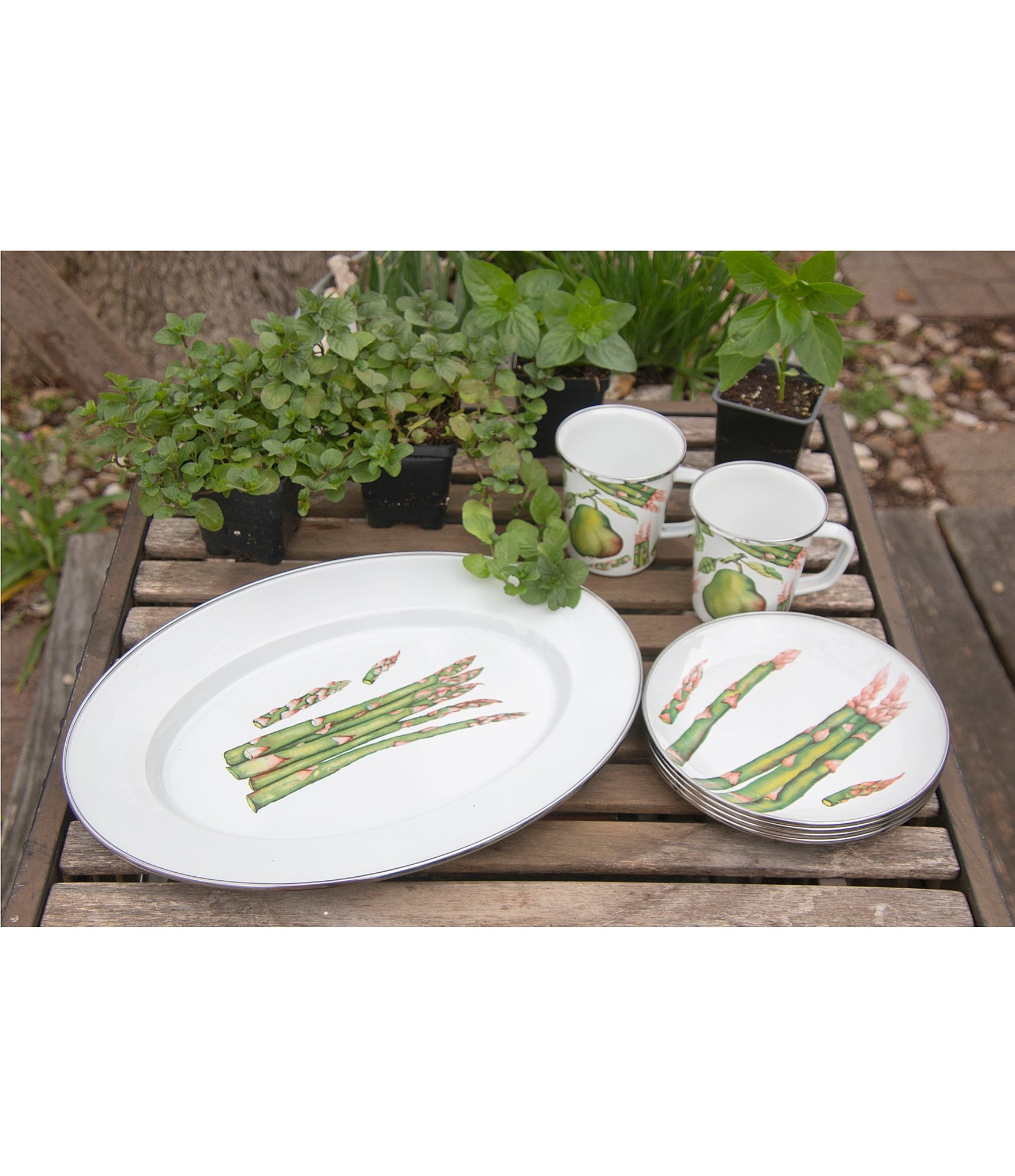 Golden Rabbit Enamelware Fresh Produce Latte Mugs, Set of 4