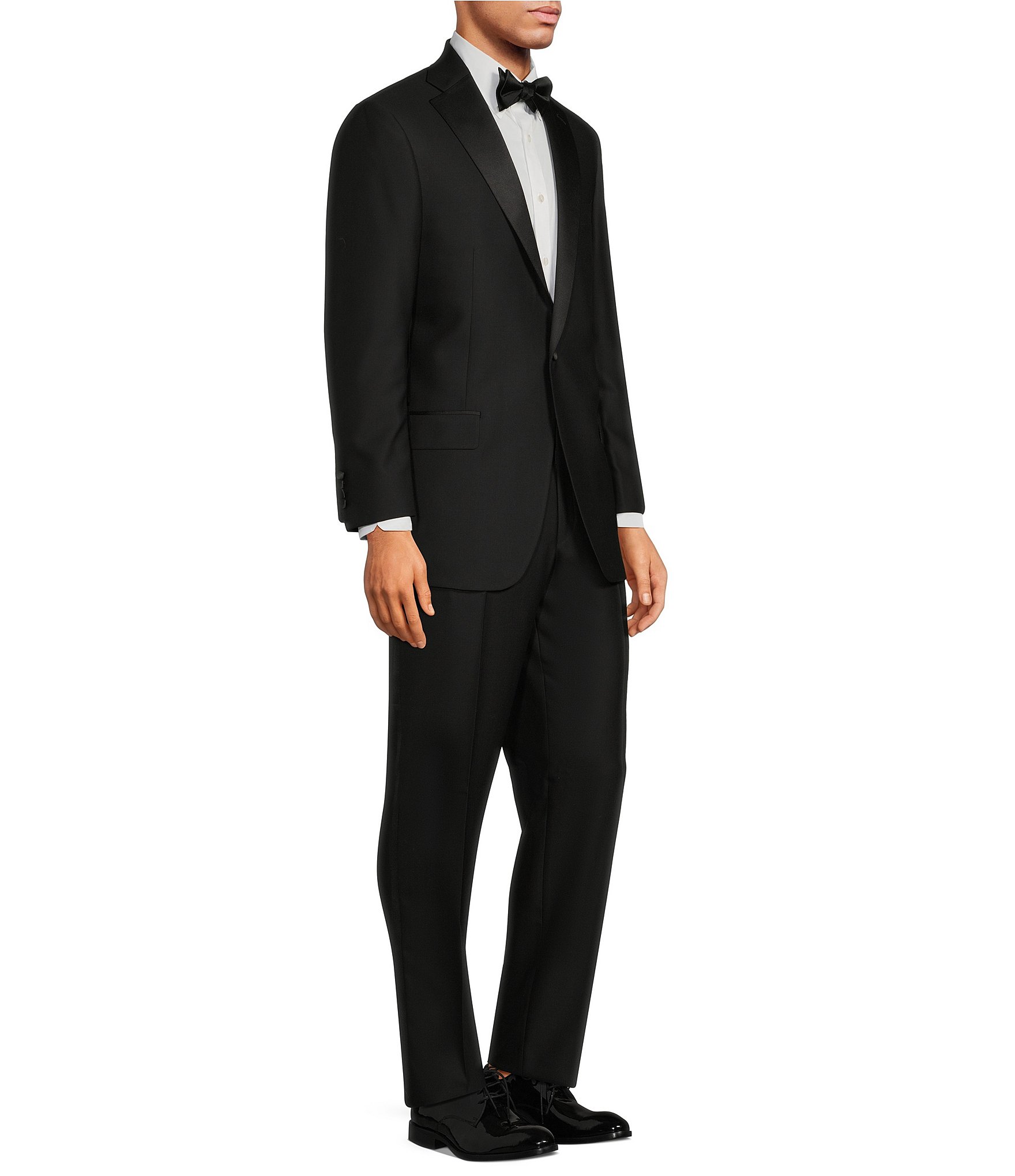 Hart Schaffner Marx Chicago Classic Fit Flat Front 2-Piece Tuxedo Suit