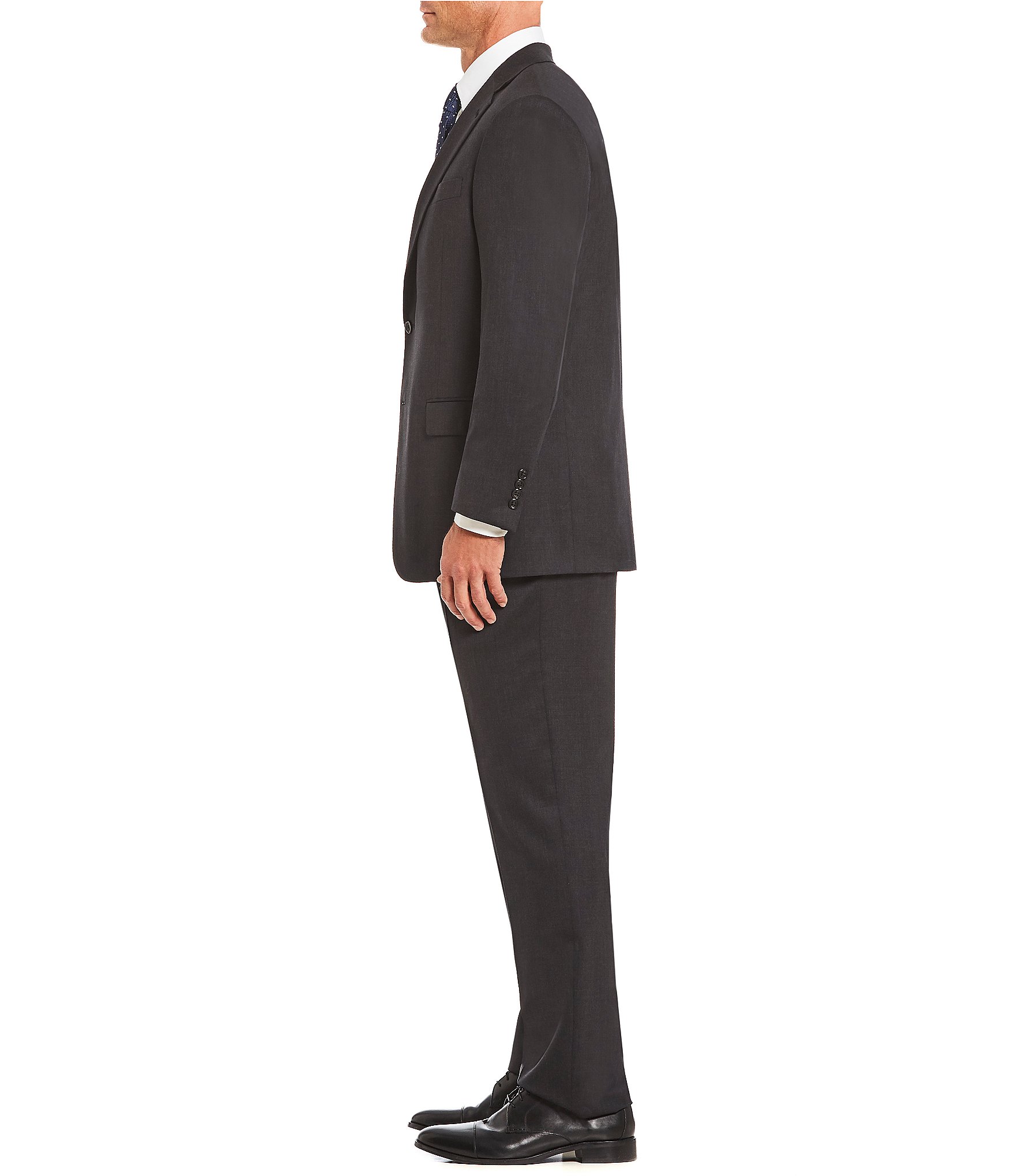 Hart Schaffner Marx Chicago Classic Fit Pleated Solid 2-Piece Suit