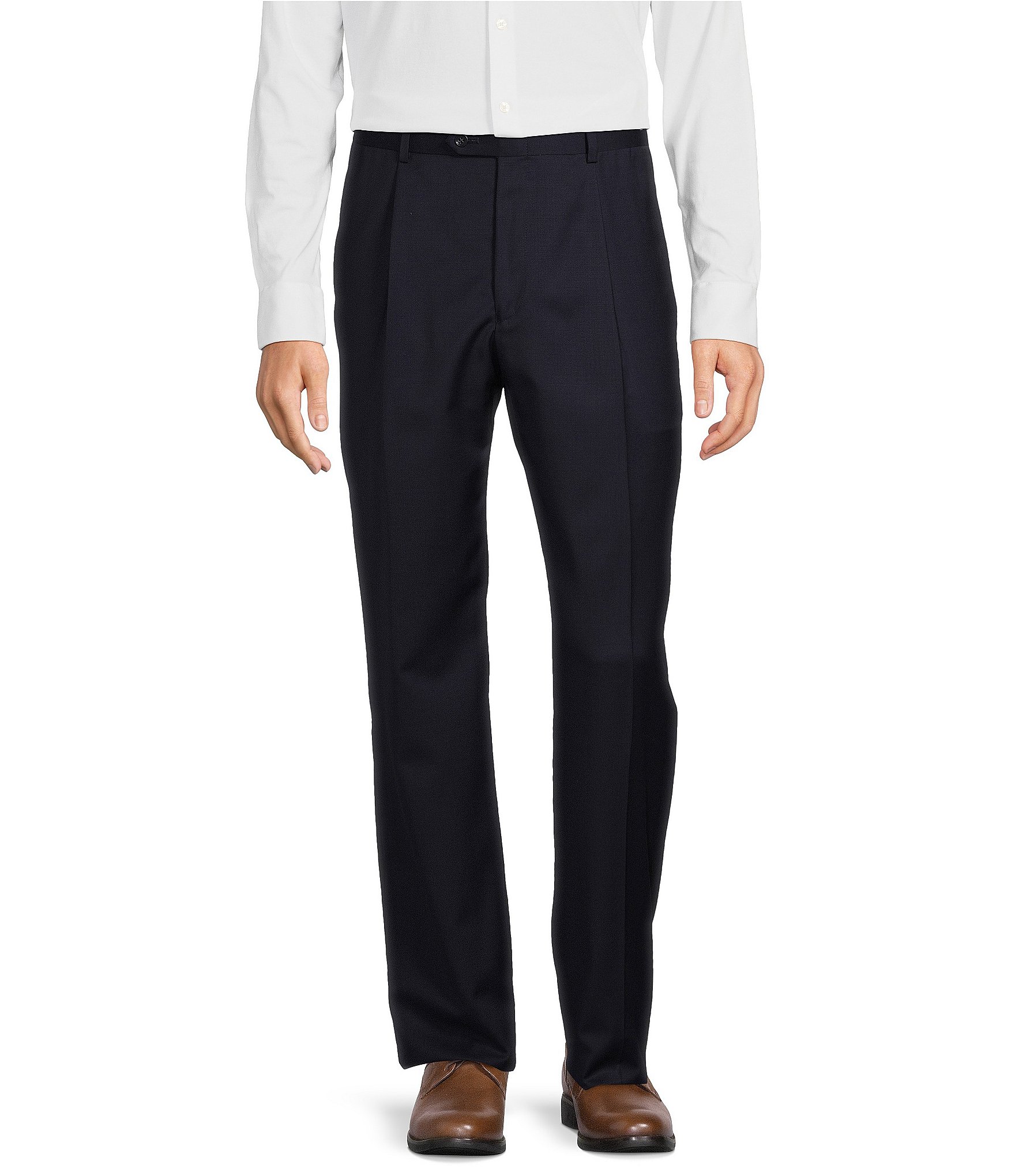 Hart Schaffner Marx Chicago Classic Fit Pleated Solid Dress Pants