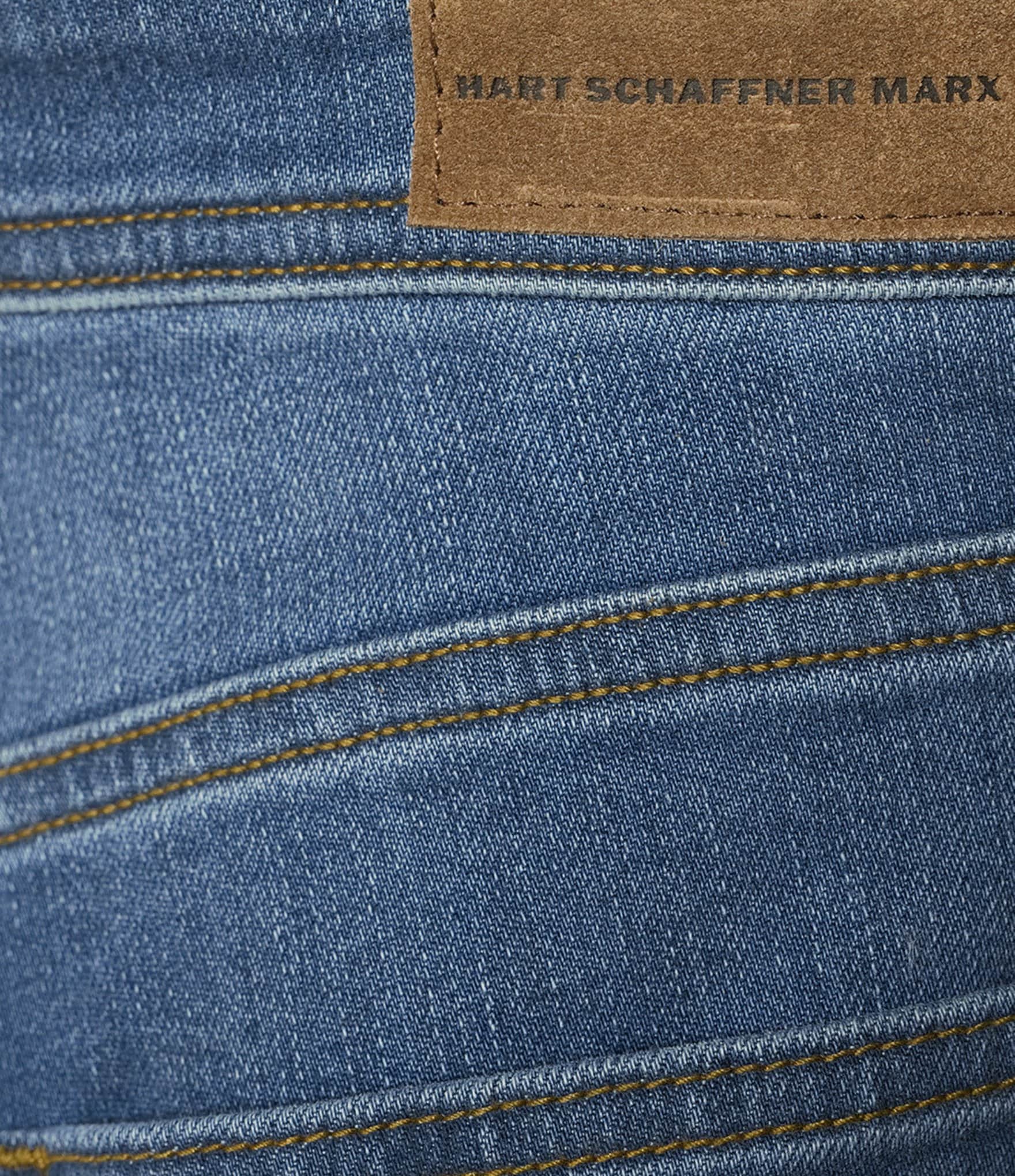Hart Schaffner Marx New York Fit Straight Leg 5-Pocket Jeans