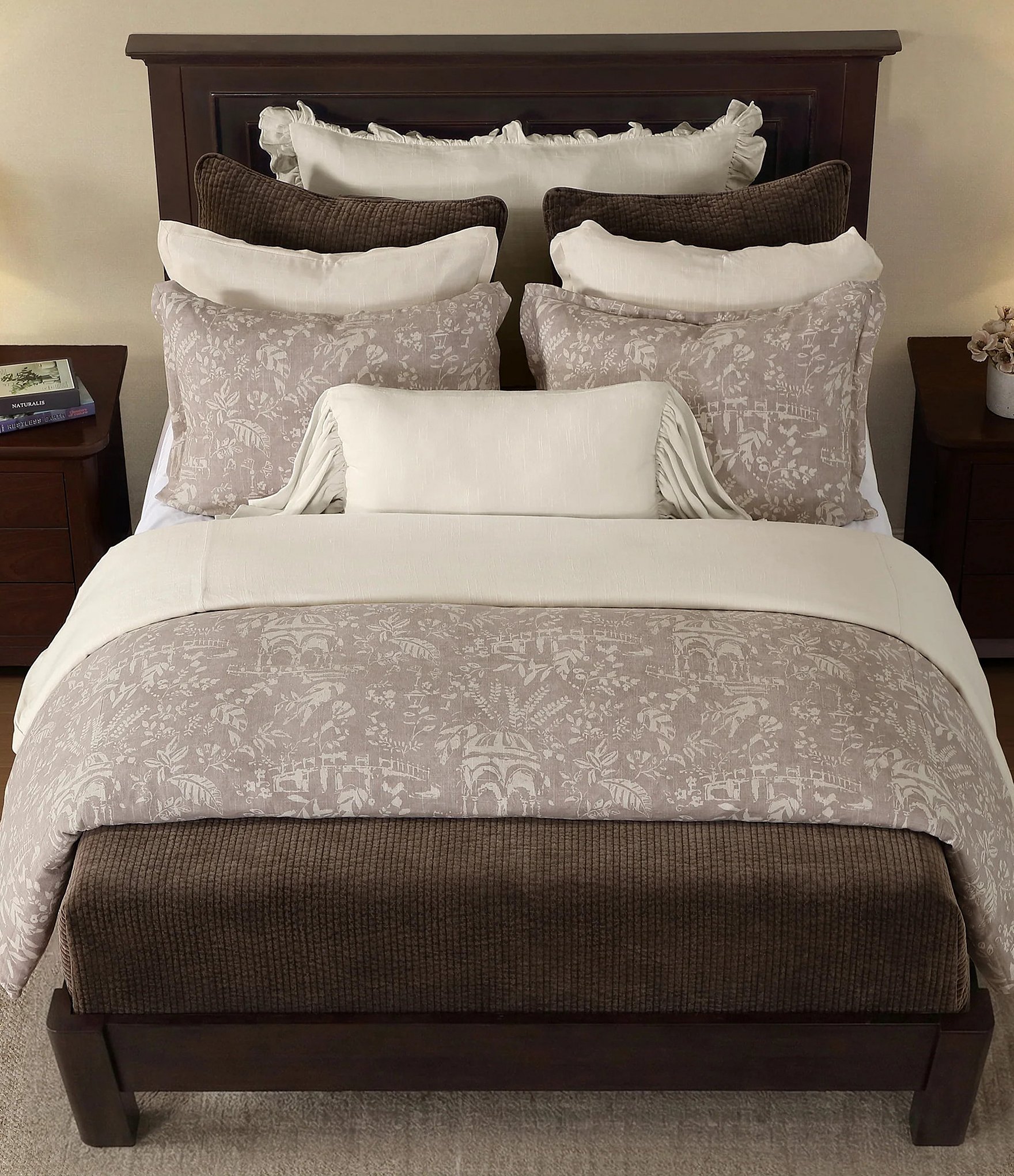 HiEnd Accents Genoa Comforter Mini Set