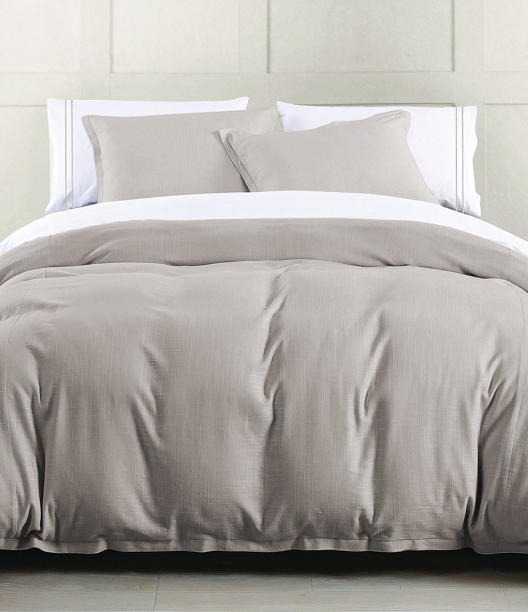 HiEnd Accents Hera Flange Linen Comforter Mini Set