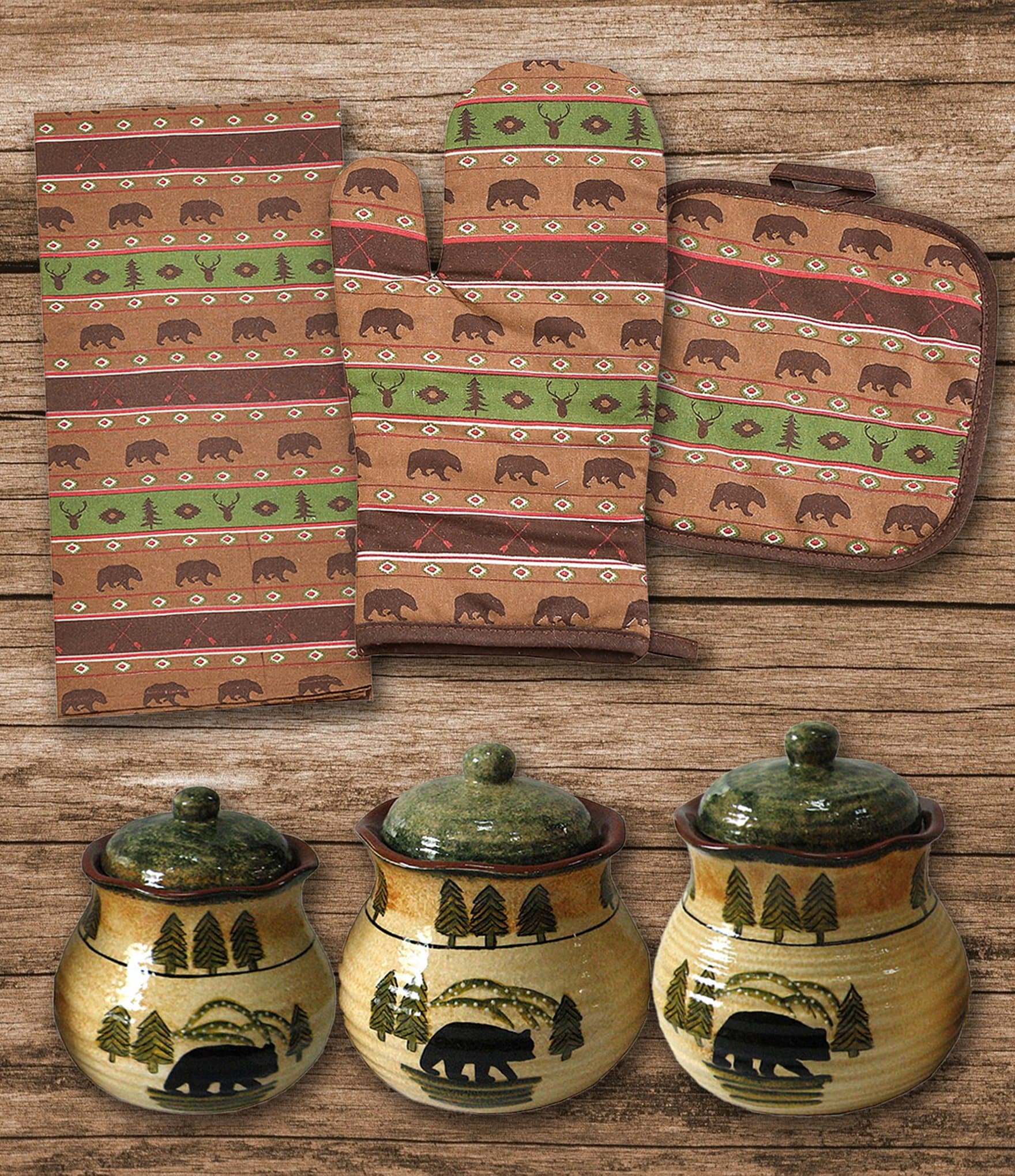 HiEnd Accents Southwest Multi Animal Print and Rustic Bear
