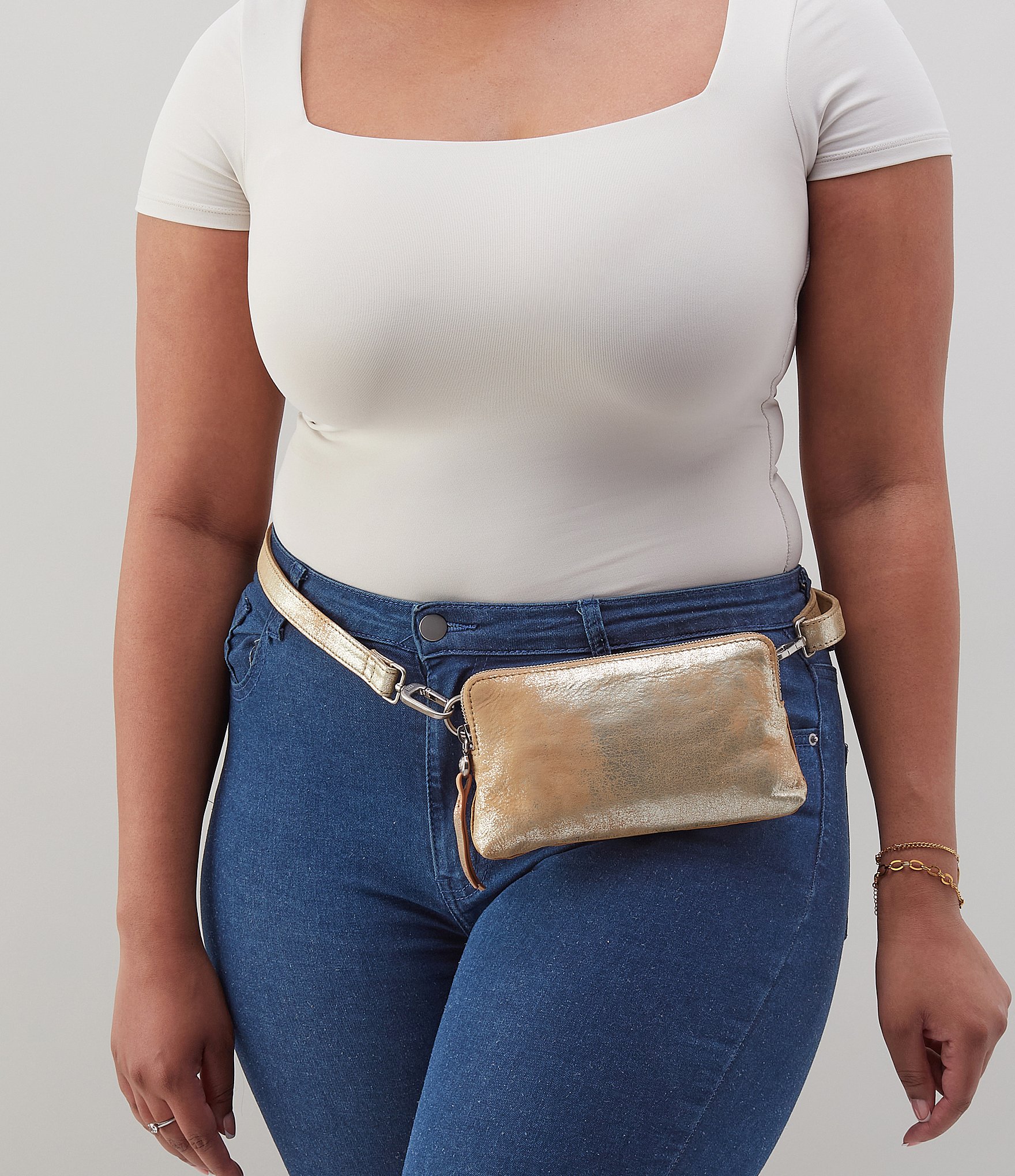 HOBO Fern Slim Belt Bag