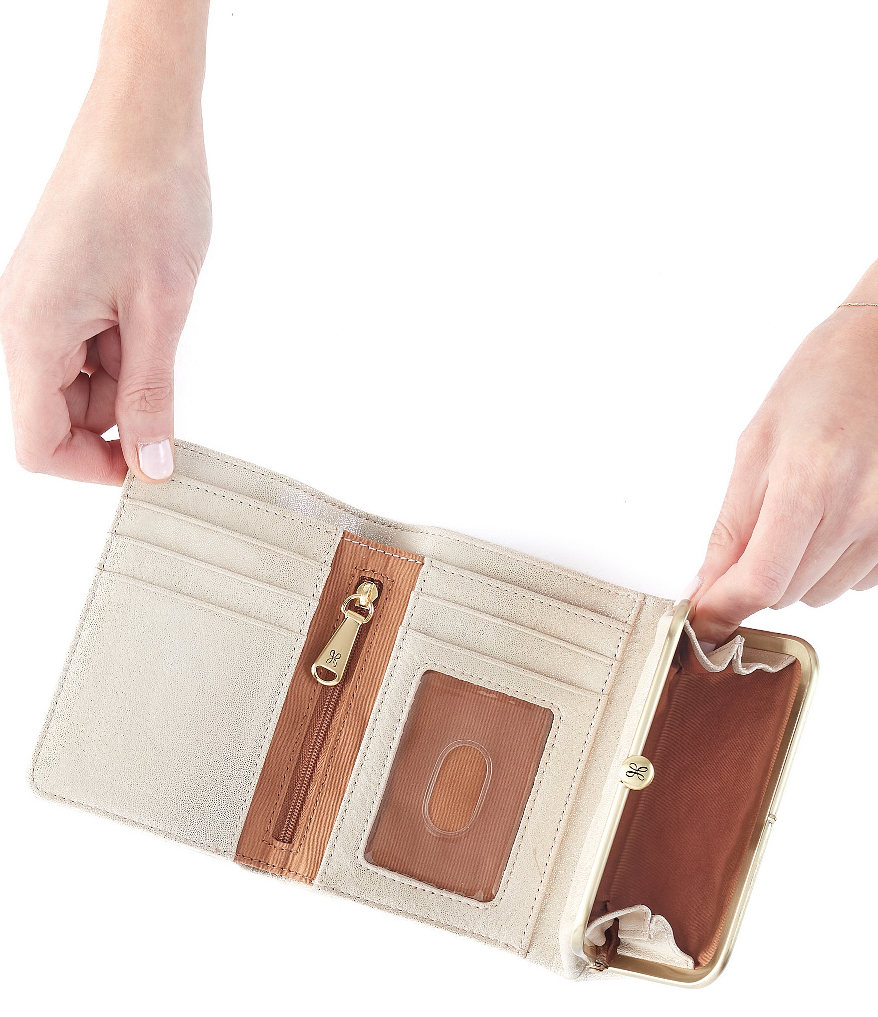 HOBO Robin Compact Wallet