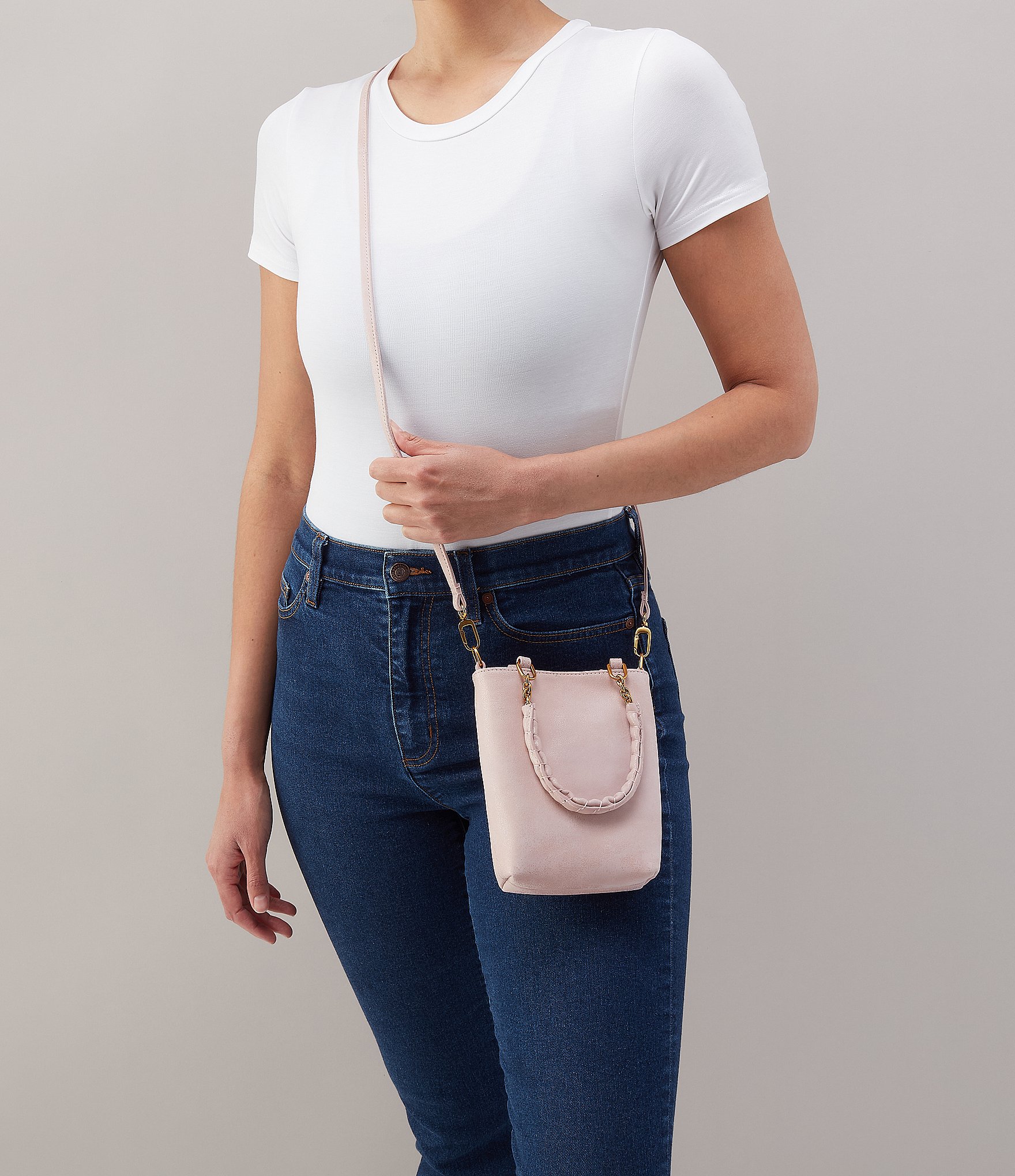 HOBO Tennessee Phone Handle Mini Bucket Bag