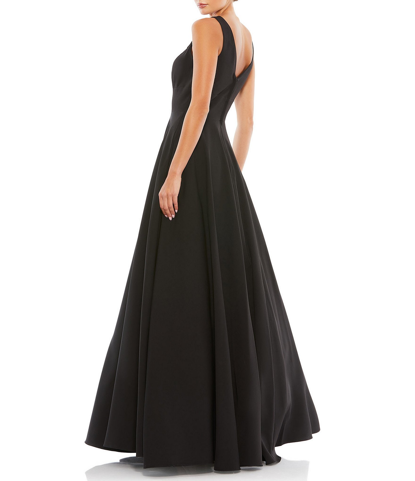 Ieena for Mac Duggal V-Neck Lined Pocketed Sleeveless Ball Gown