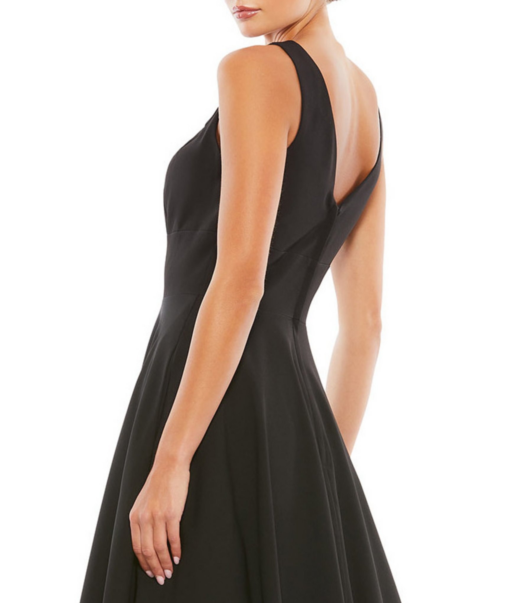 Ieena for Mac Duggal V-Neck Lined Pocketed Sleeveless Ball Gown