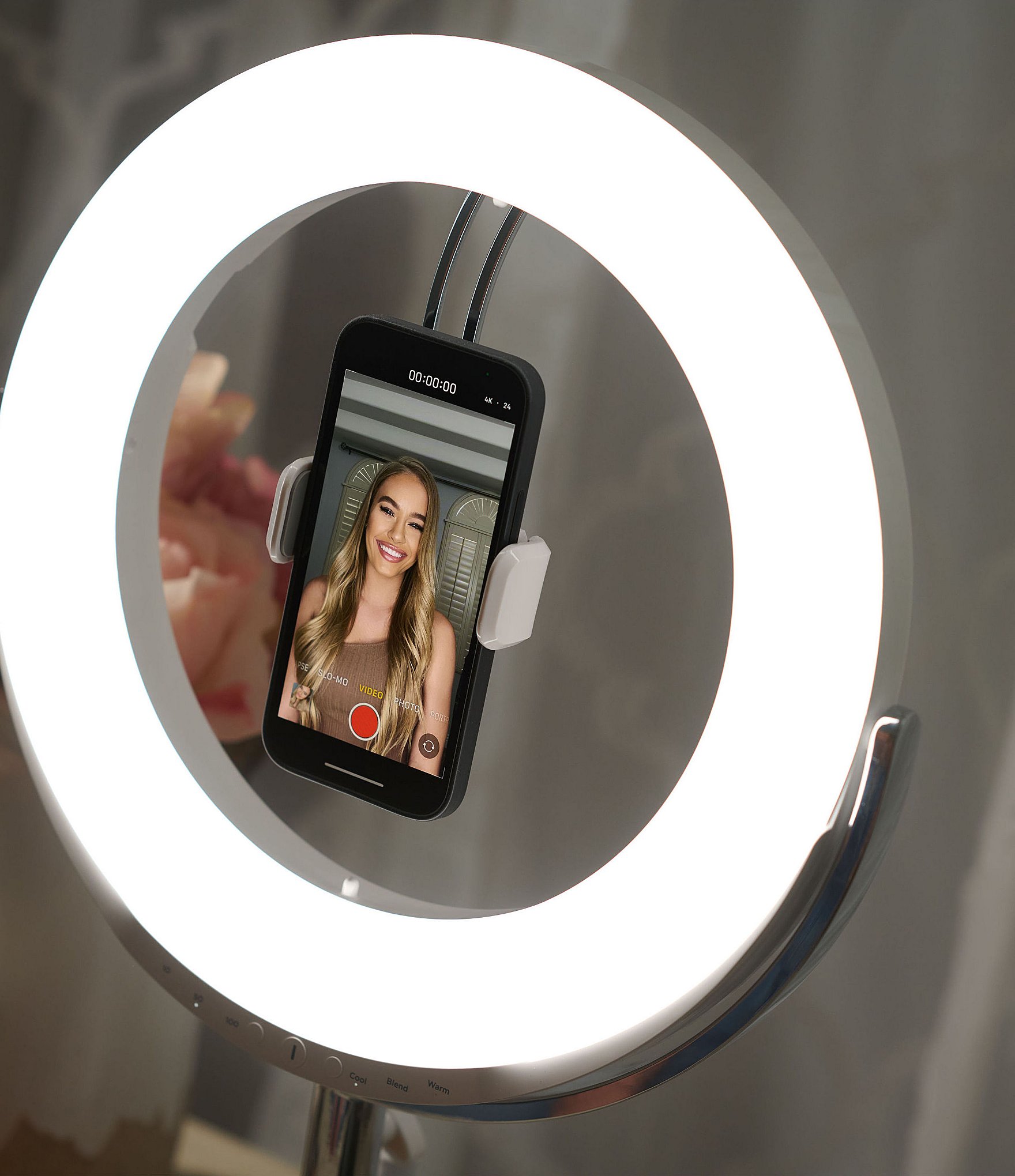 Ilios Lighting Co. Magnified Beauty Ring