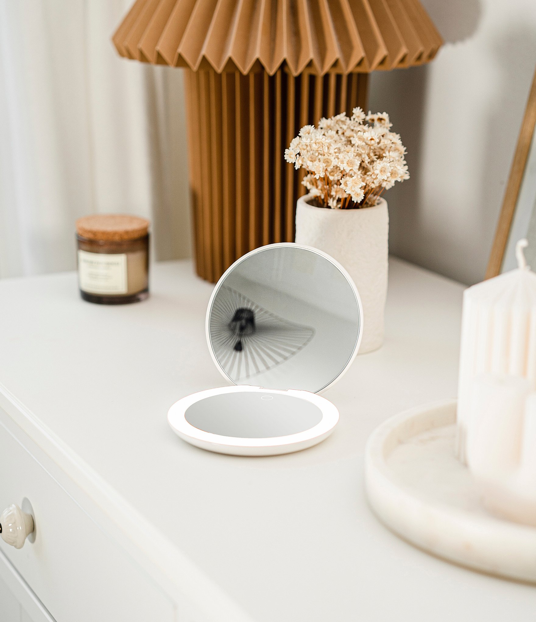 Ilios Lighting Co. LED Compact Magnified Mirror