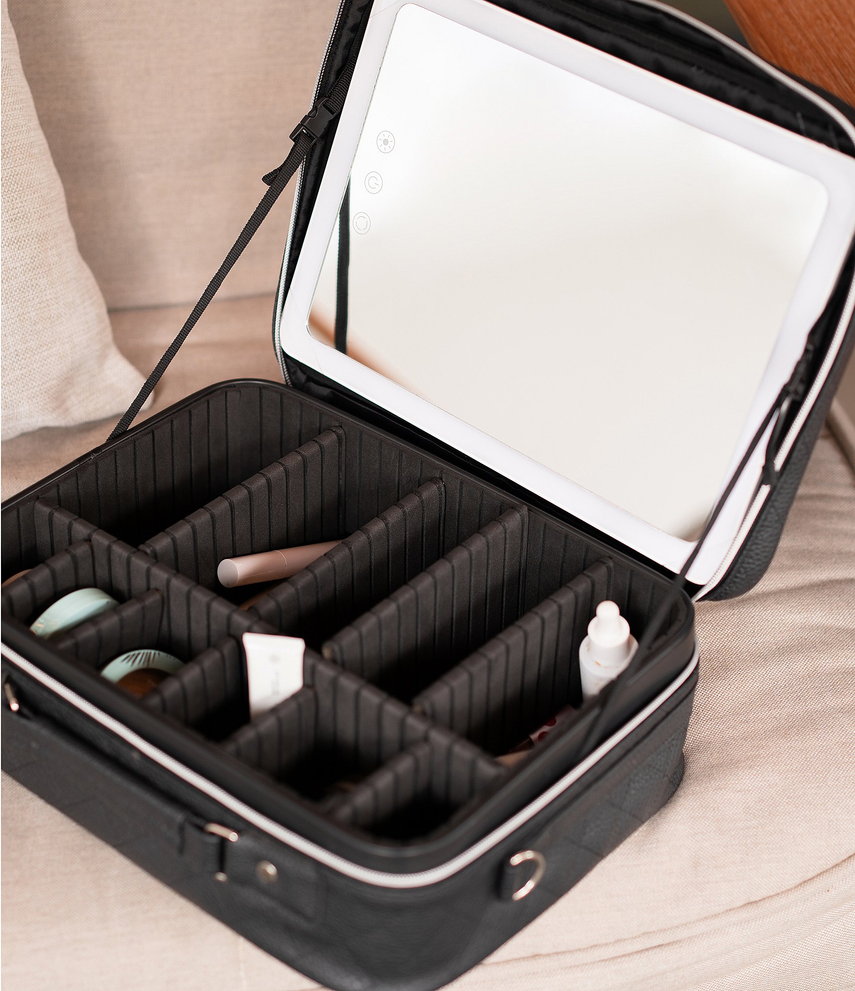 Ilios Lighting Co. Slim Mirror Kit
