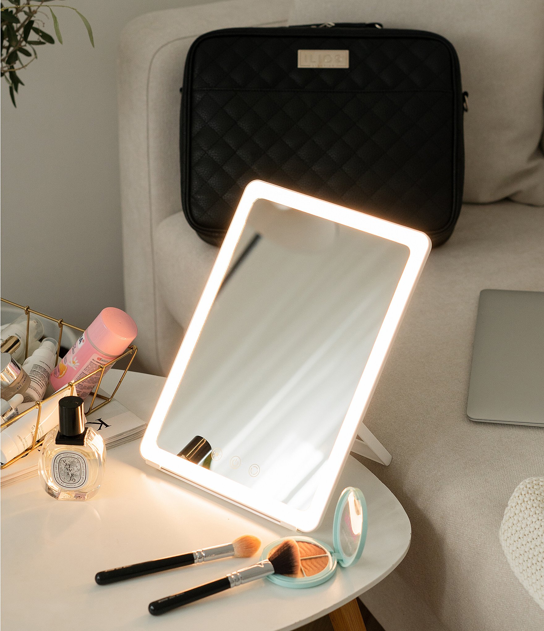 Ilios Lighting Co. Slim Mirror Kit