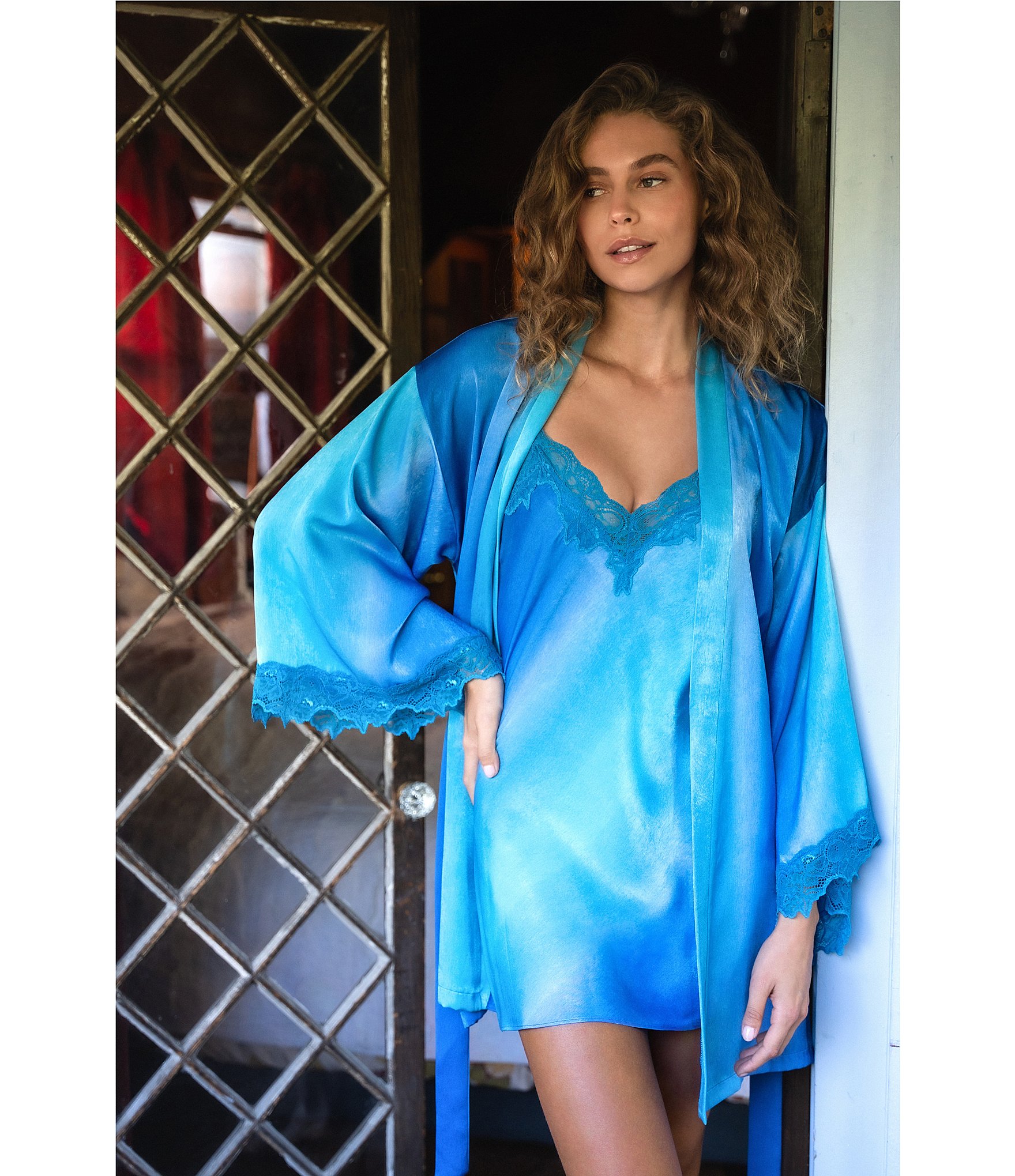 In Bloom by Jonquil Ombre Shimmer Satin 3/4 Sleeve Coordinating Short Robe