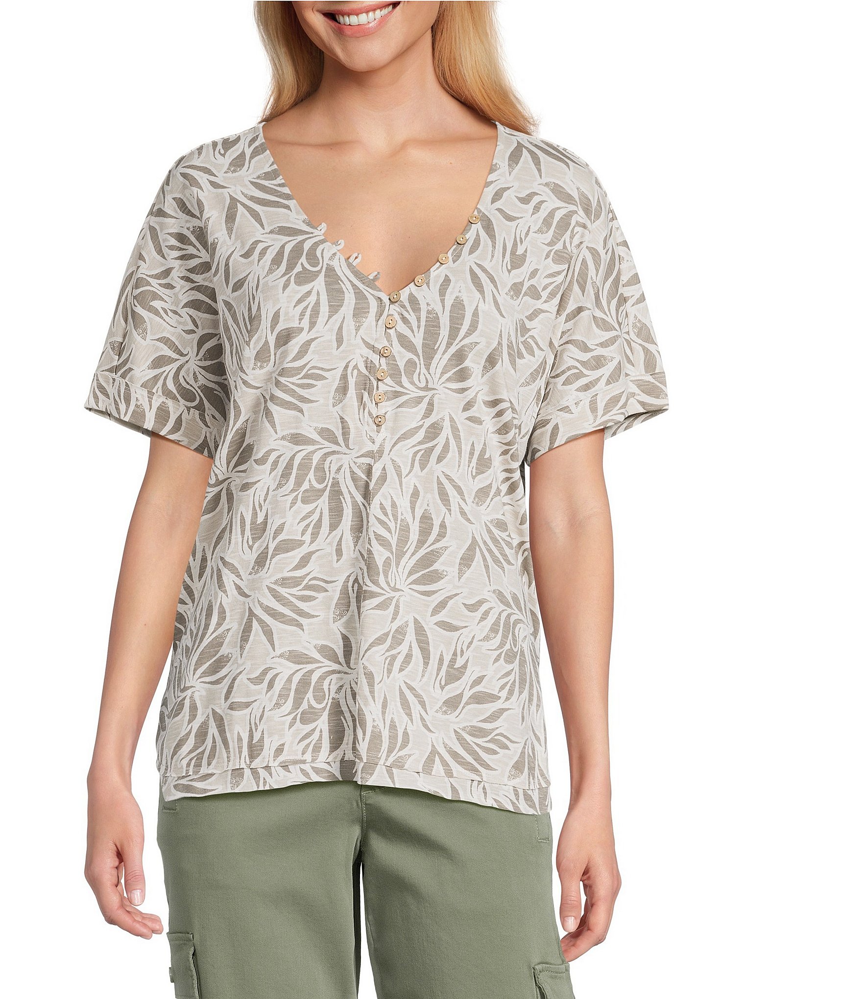 And The Why Feather Detailed 3/4 Sleeve Slub Top